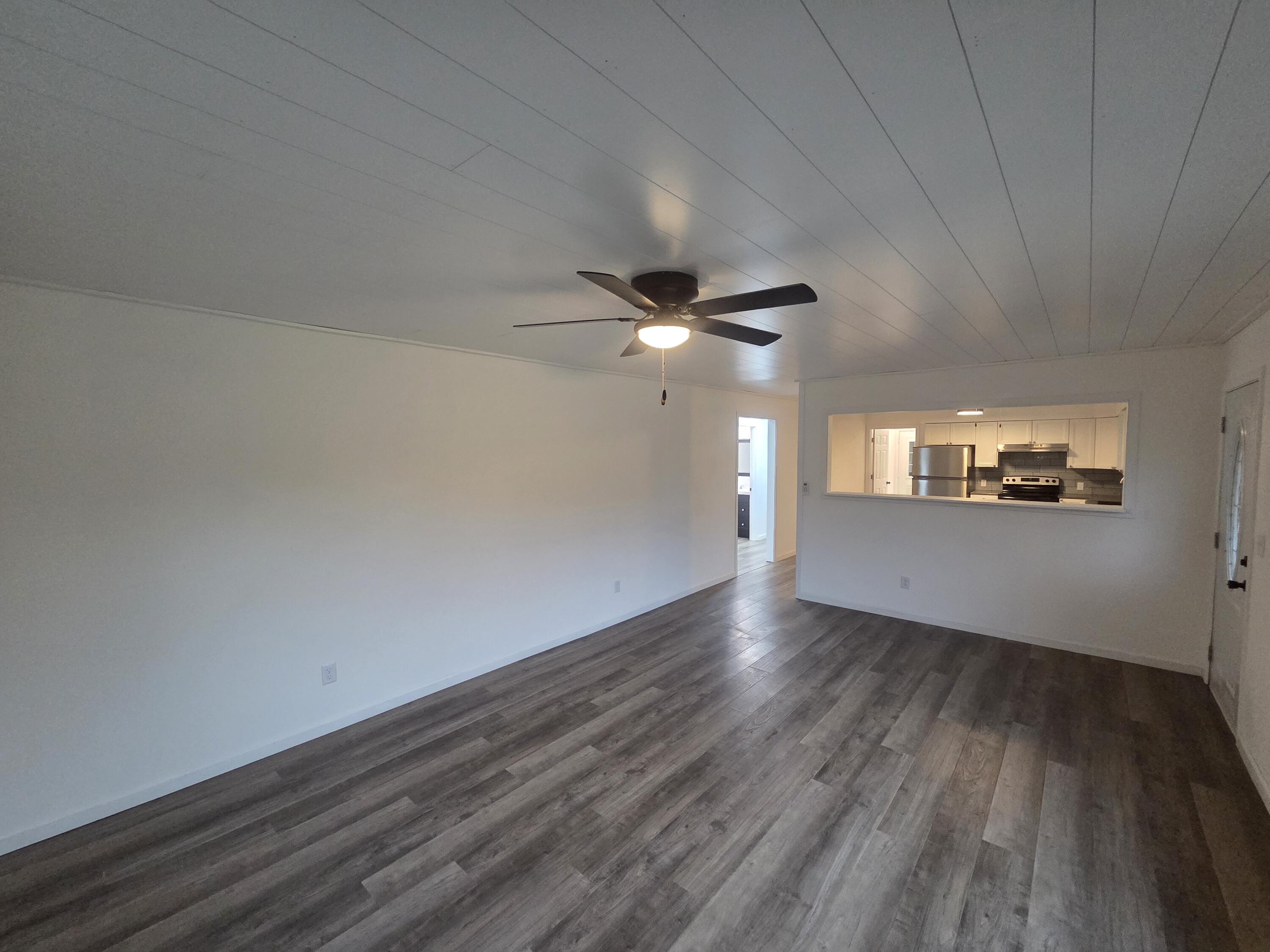 11880 Cypress Road Property Photo 5
