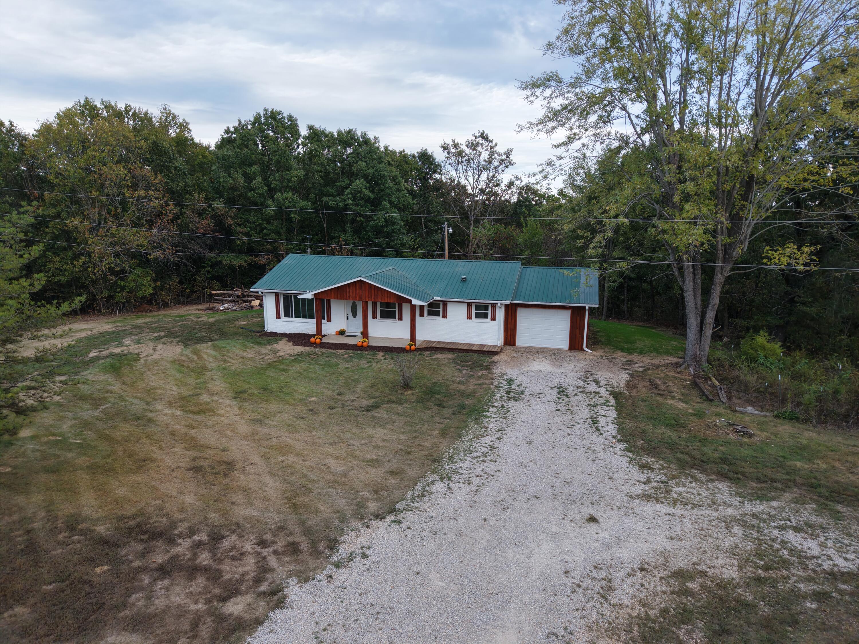 11880 Cypress Road Property Photo 23