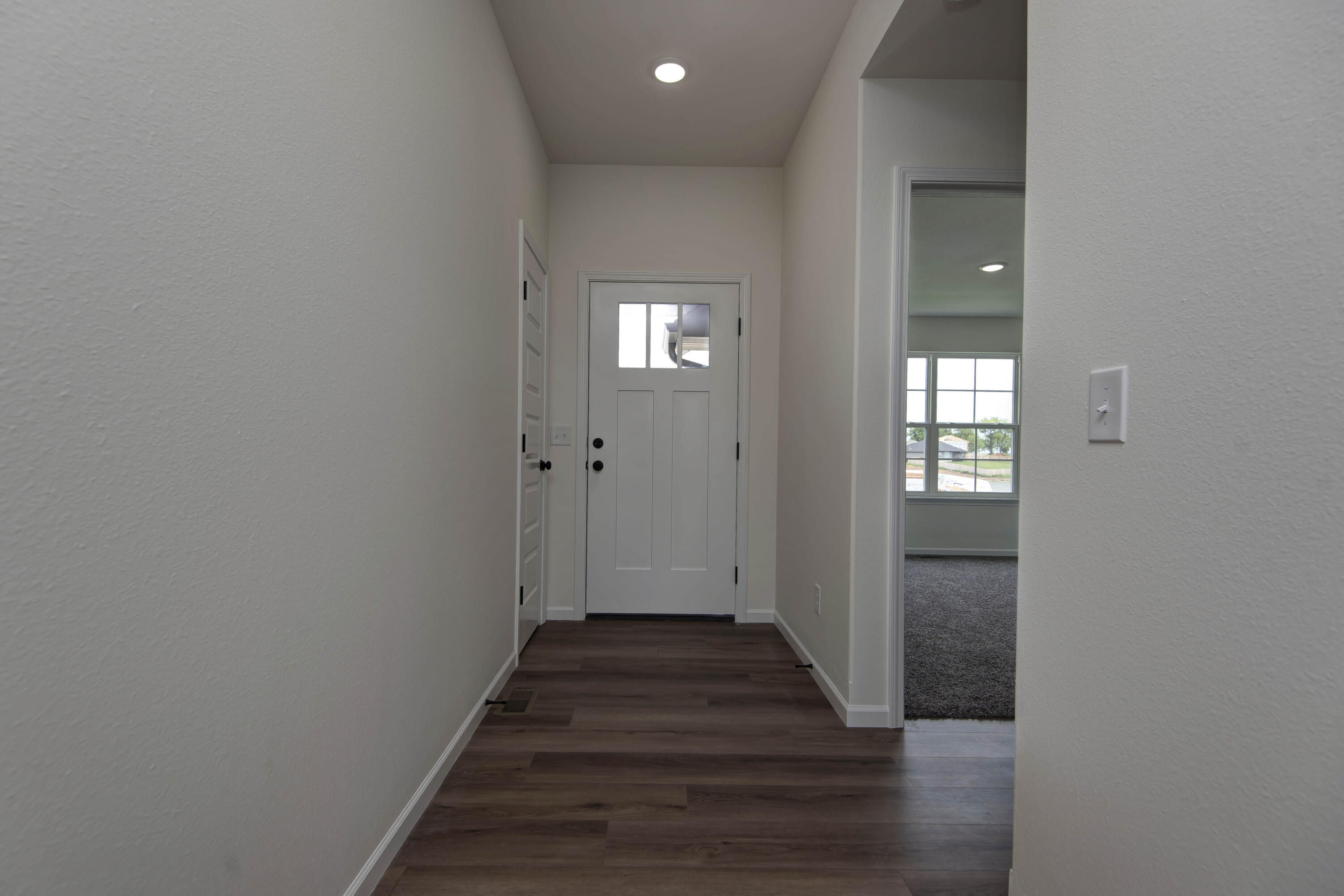 732 South Wheaton Hills Drive Lot 241 Property Photo 4