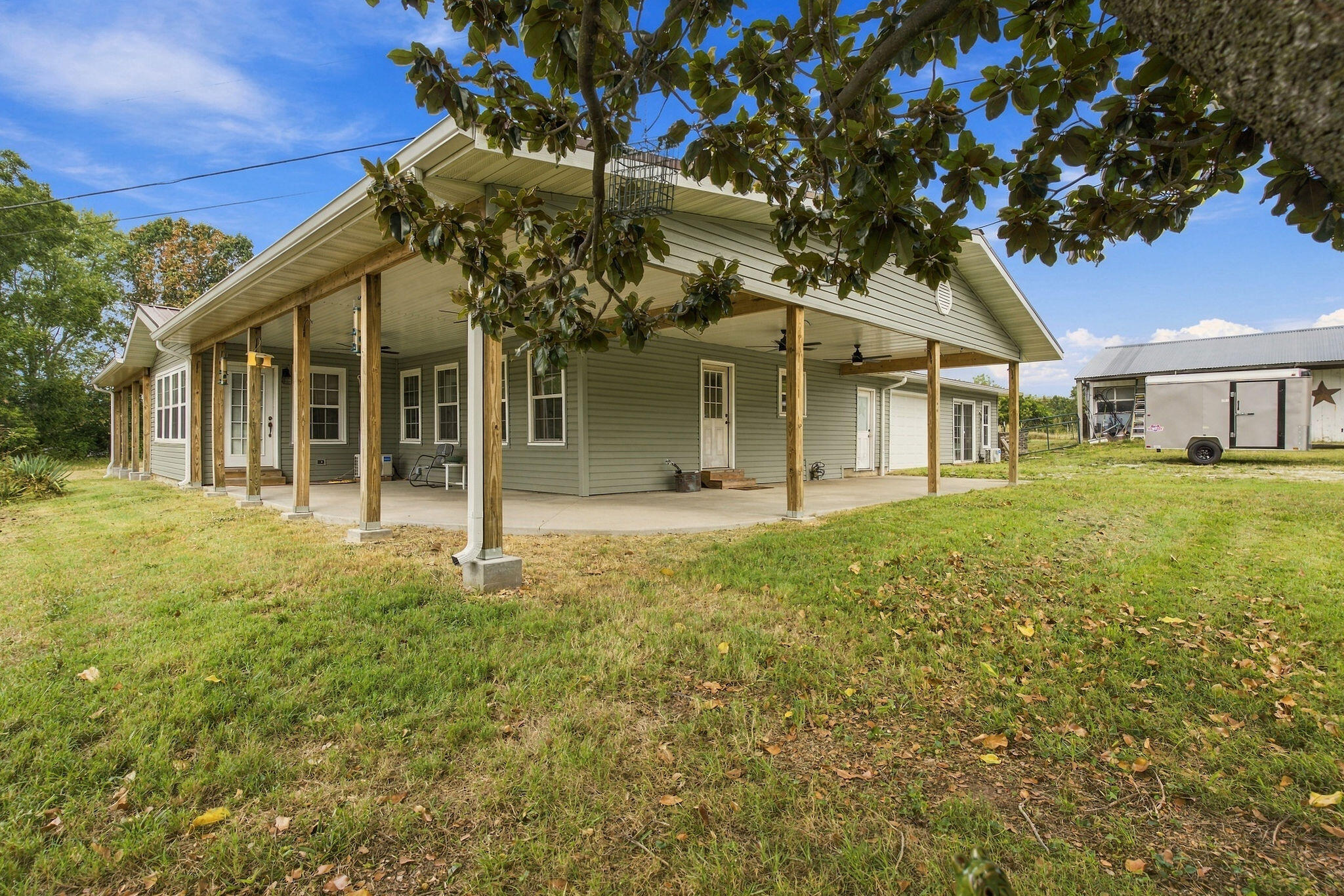 19116 Highway Zz Property Photo 7