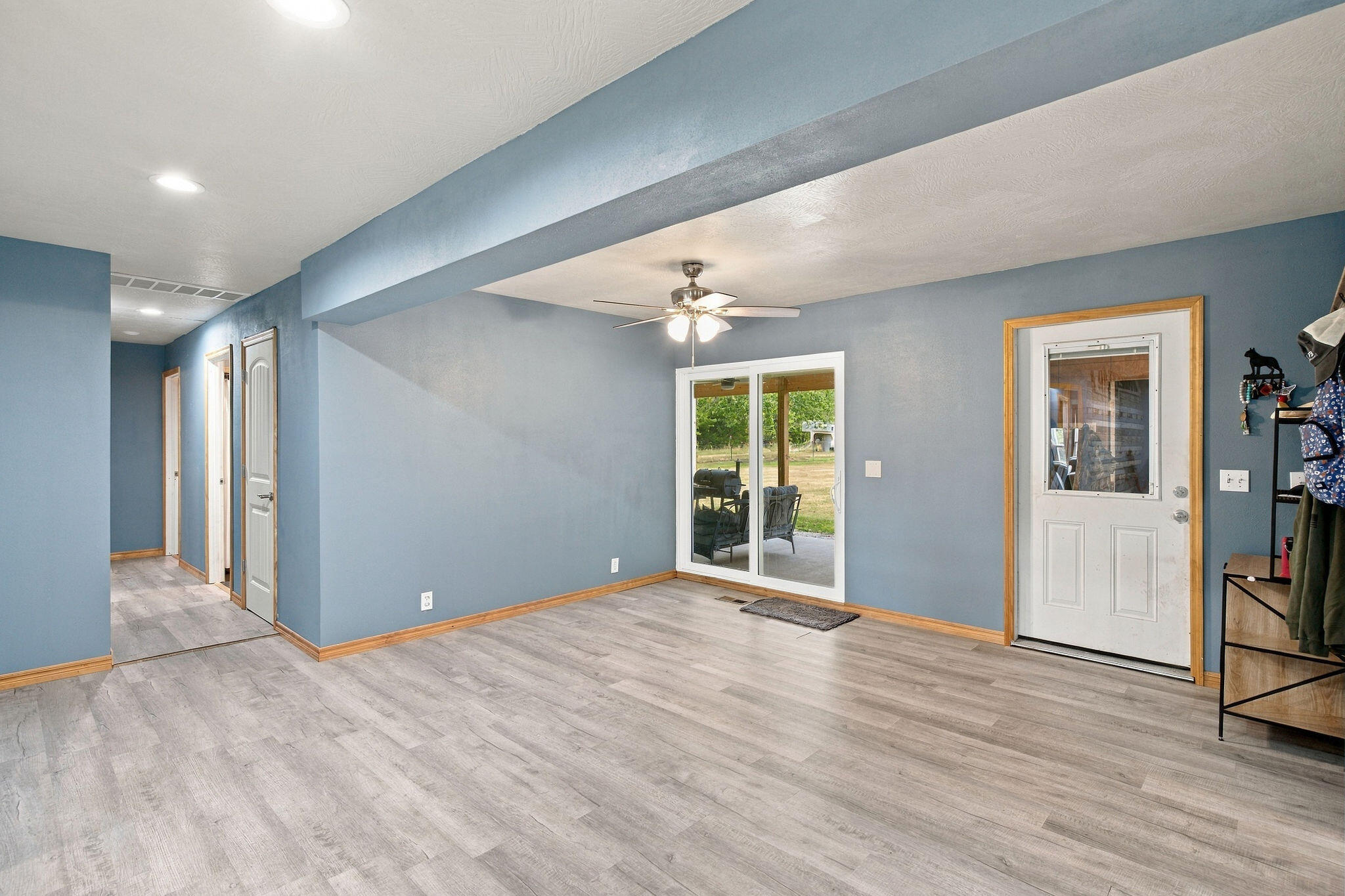 19116 Highway Zz Property Photo 17