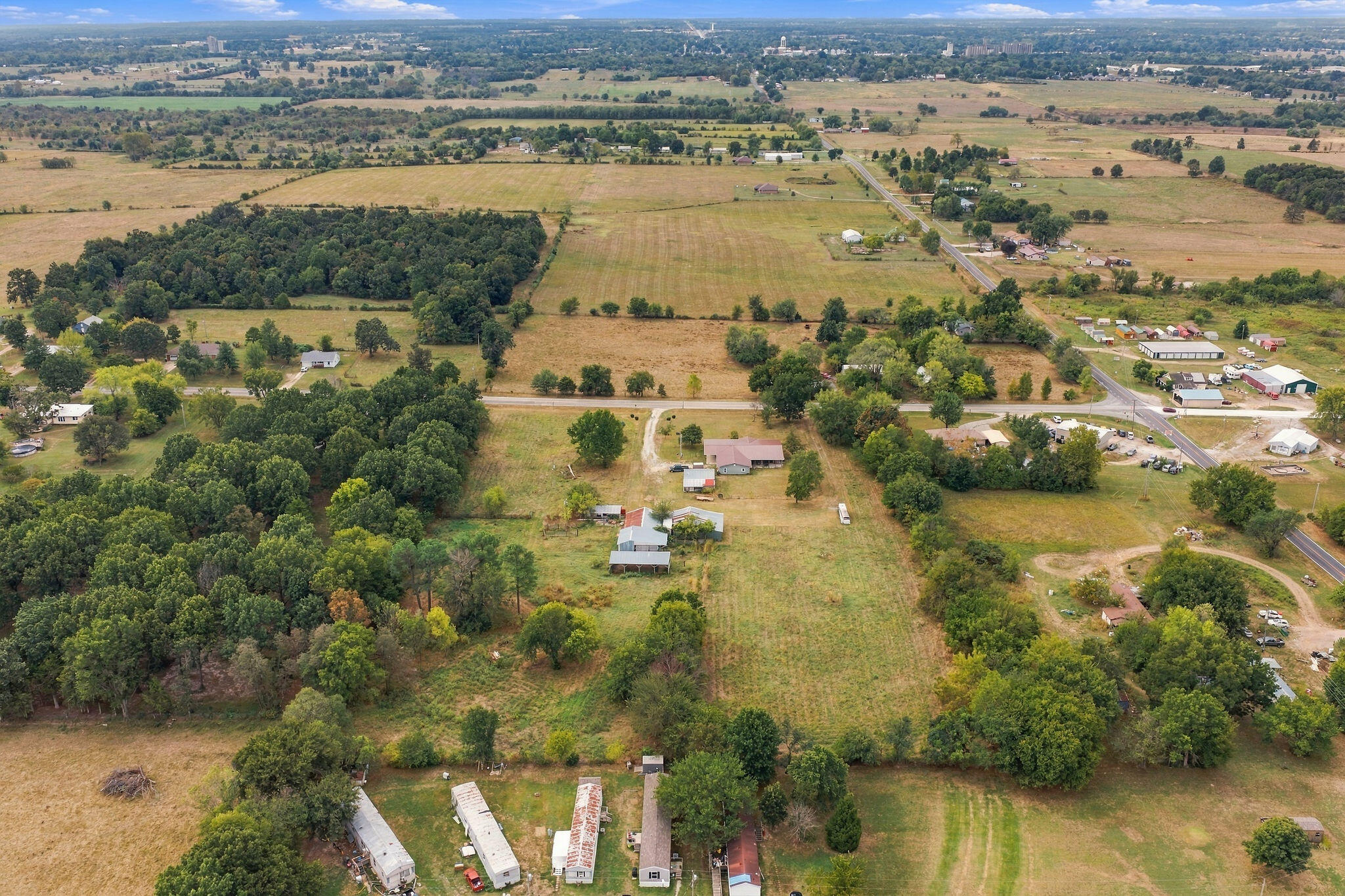 19116 Highway Zz Property Photo 49