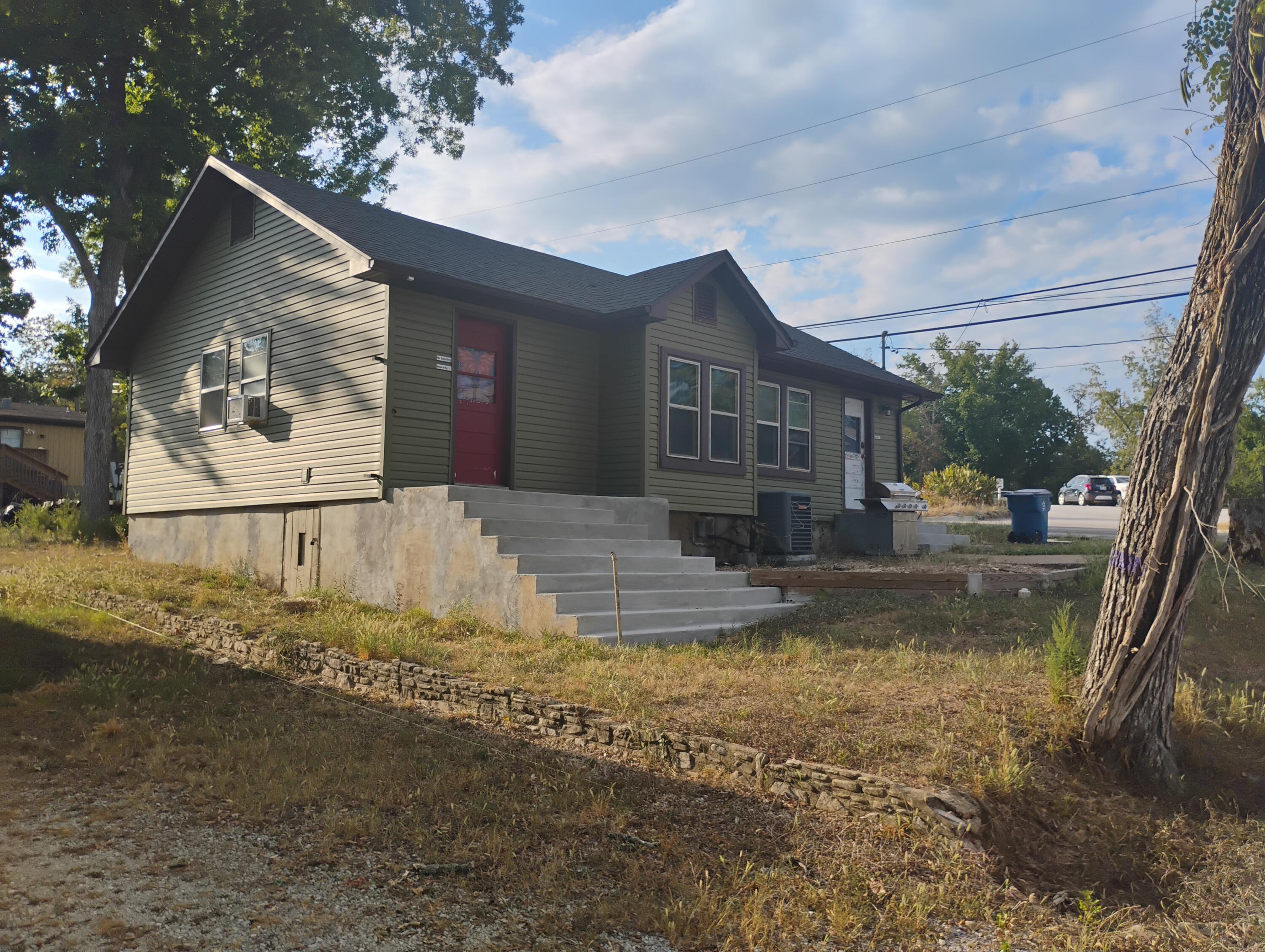 231 Lake Street Property Photo 1