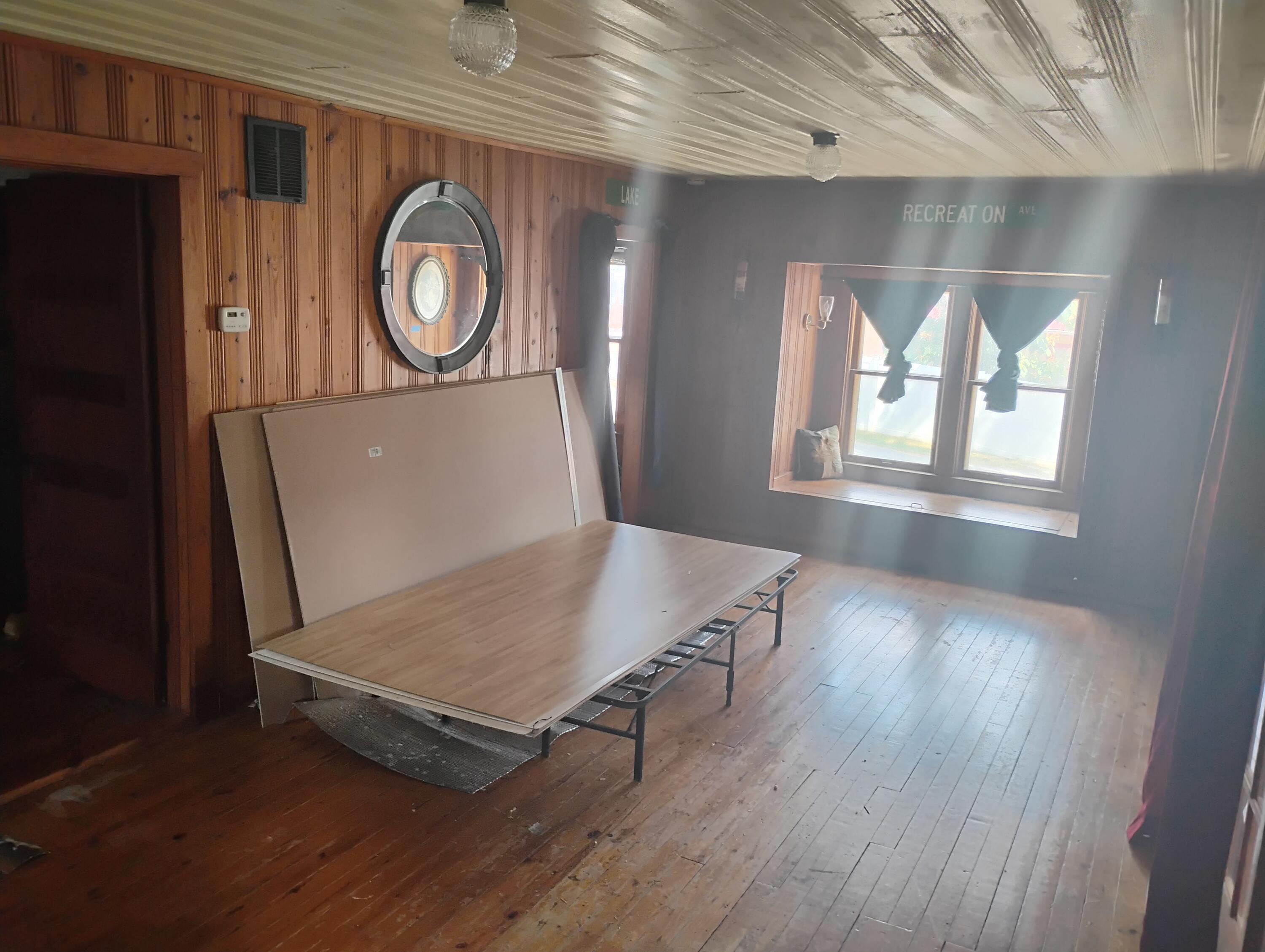 231 Lake Street Property Photo 8