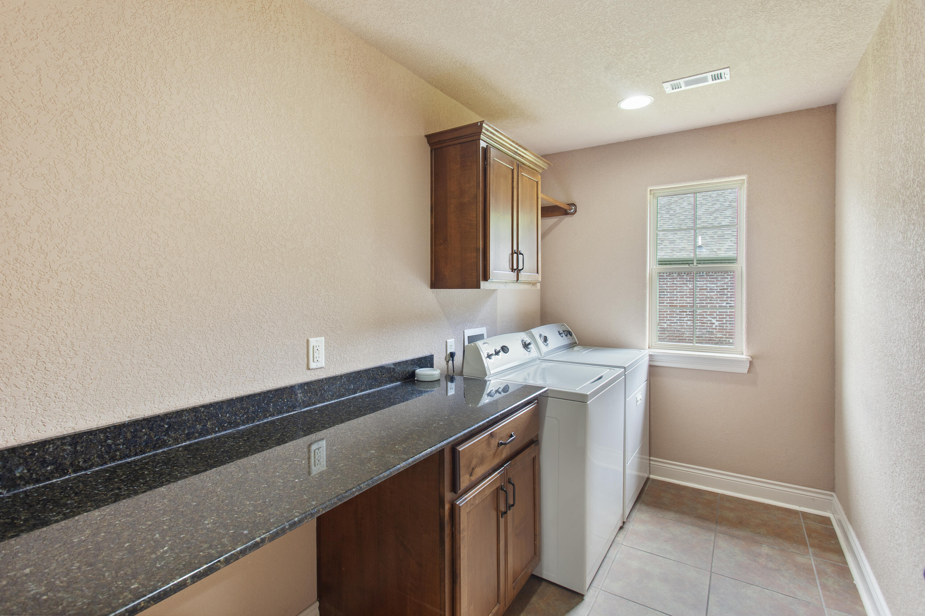 138 Stoney Pointe Drive Property Photo 23