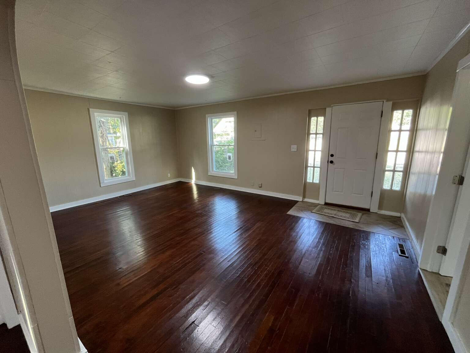 2300 North Main Avenue Property Photo 6
