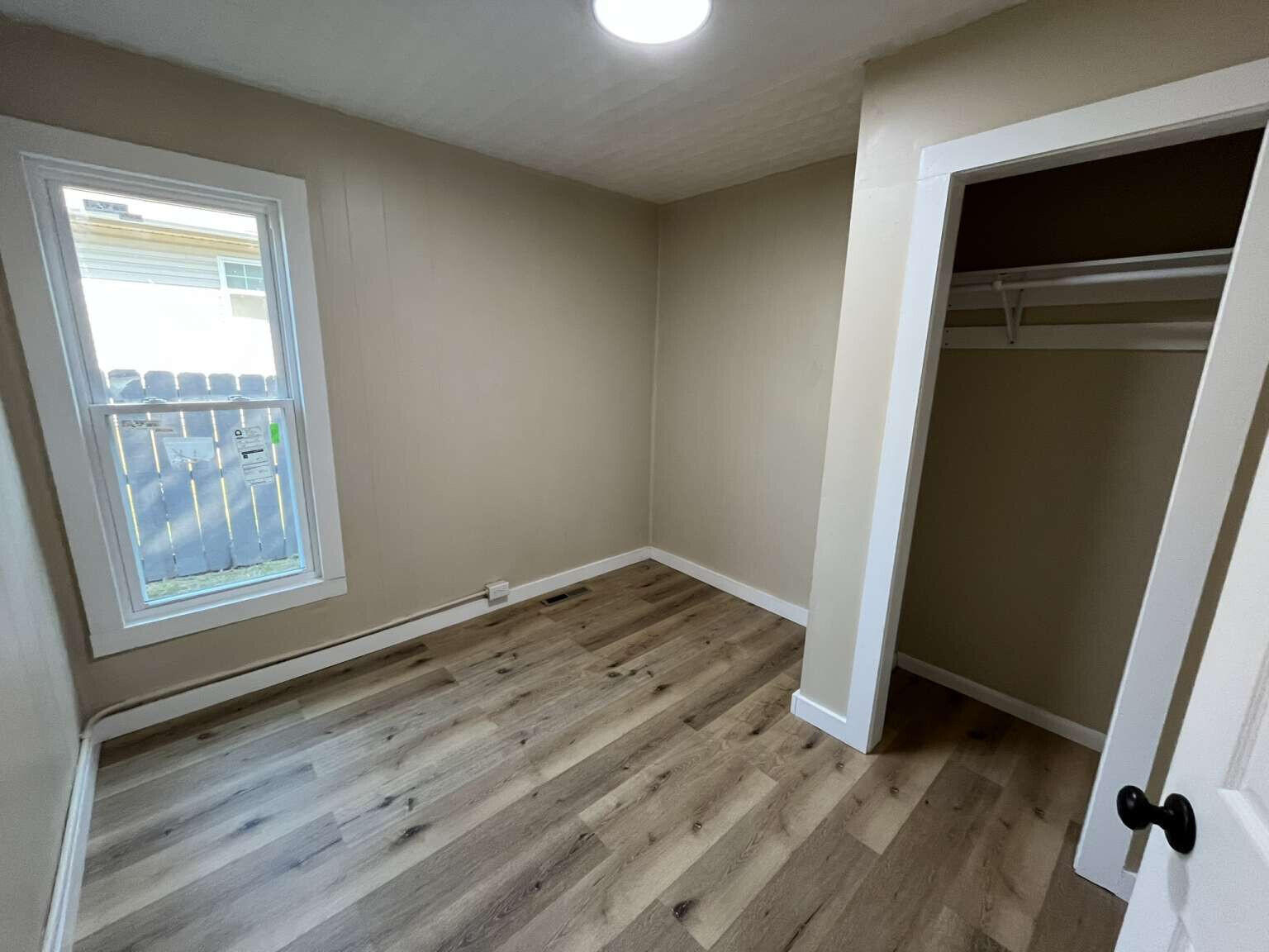 2300 North Main Avenue Property Photo 15