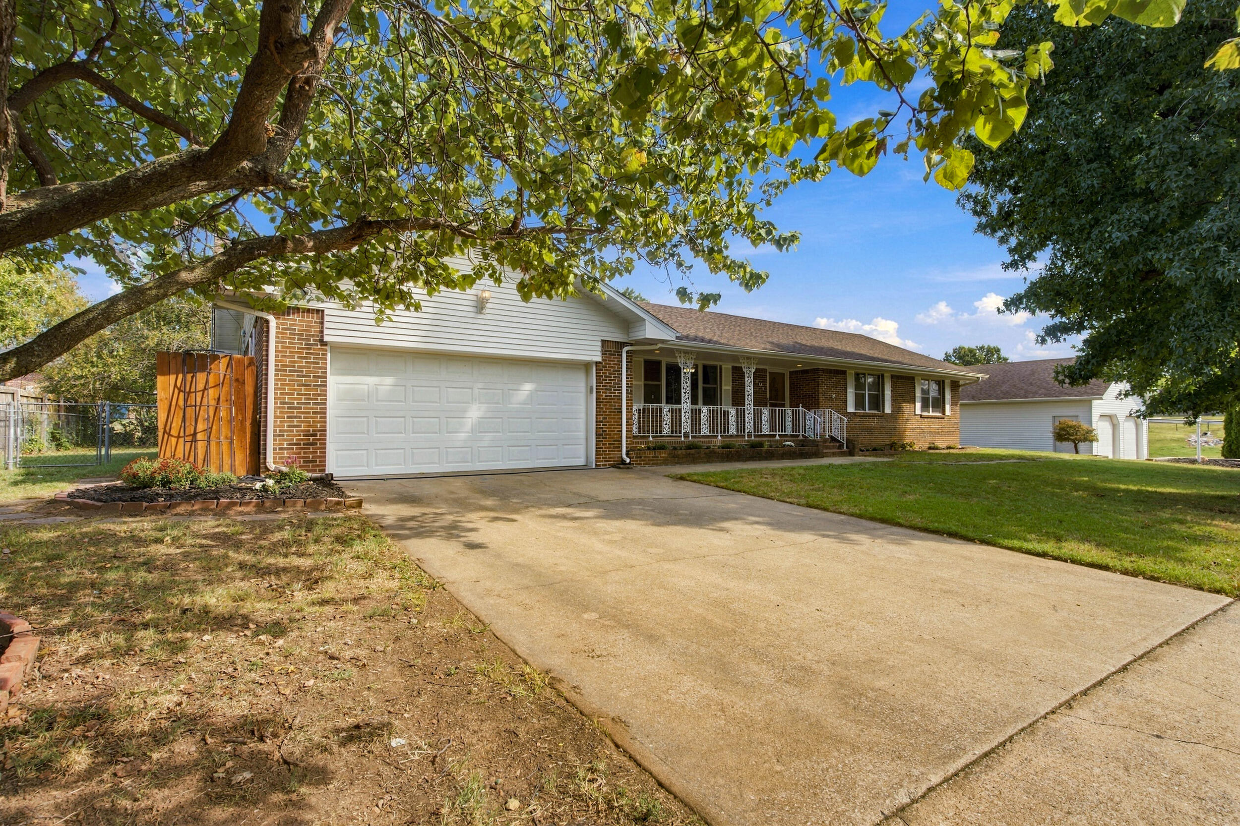 603 Learning Lane Property Photo 1