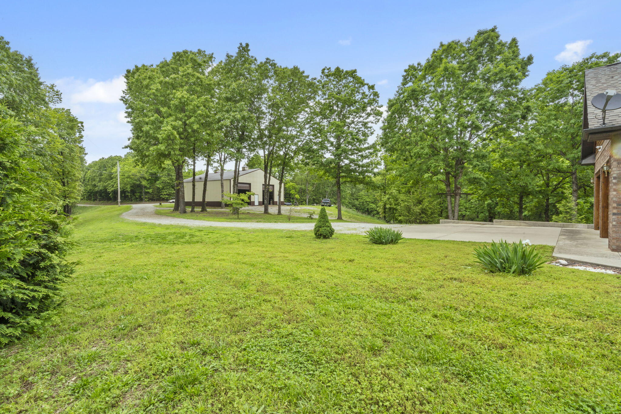 2130 Carlton Road Property Photo 5
