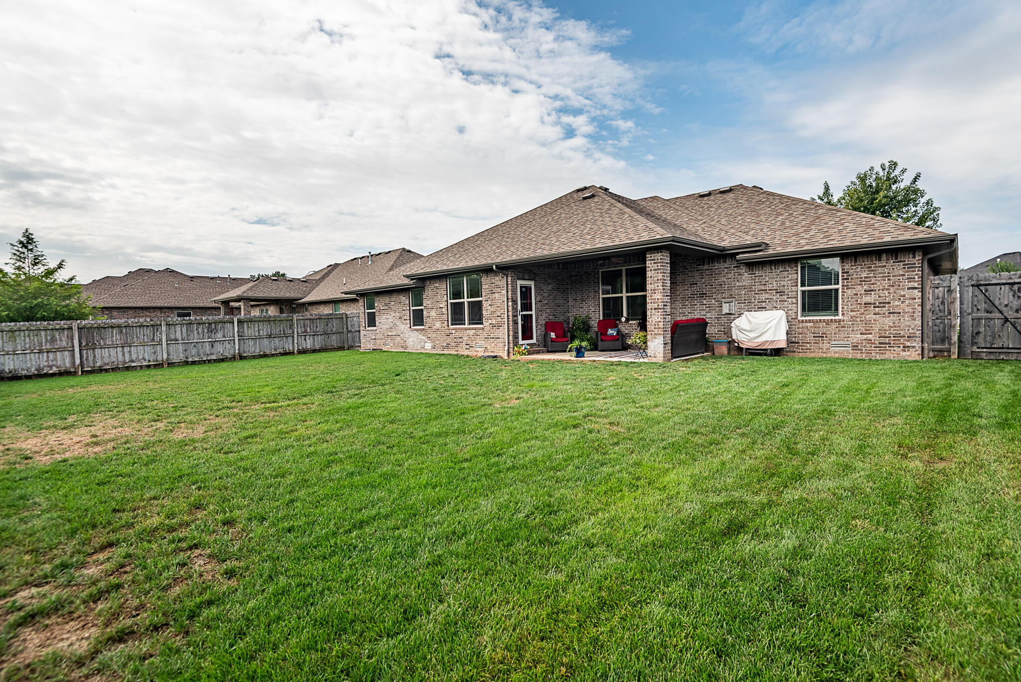 614 North Eagle Park Drive Property Photo 4