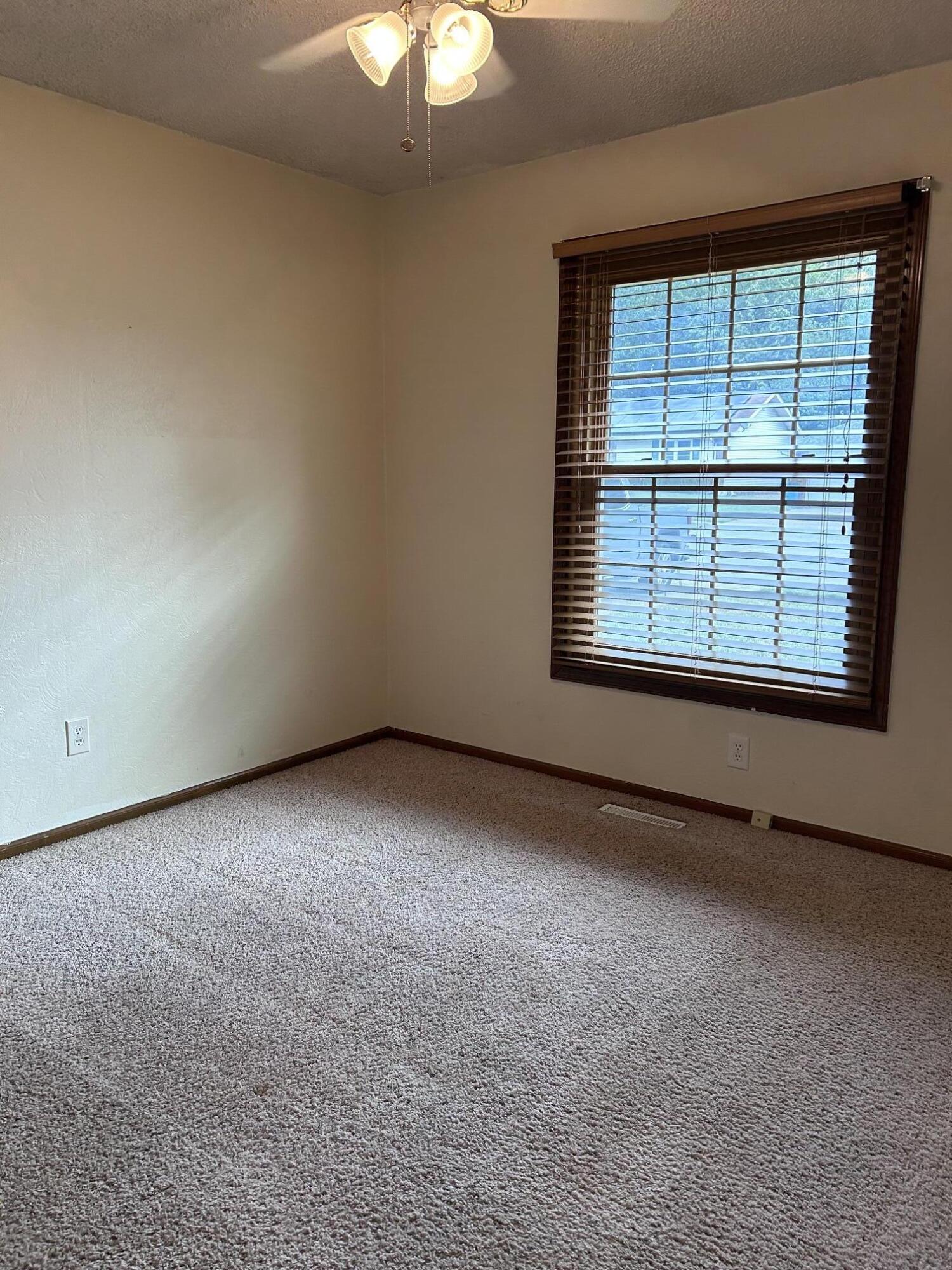 3233 South Jefferson Avenue Property Photo 26