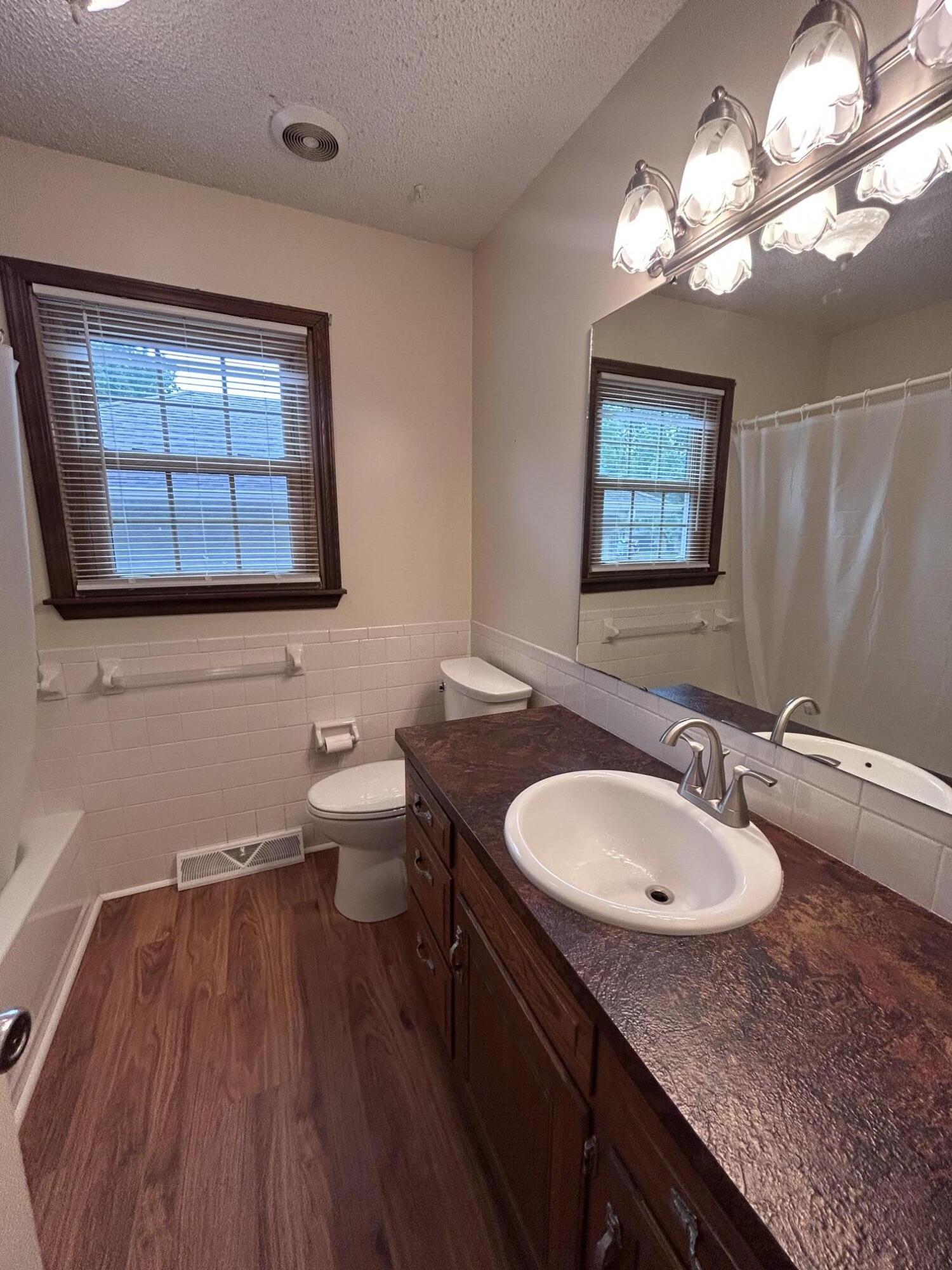 3233 South Jefferson Avenue Property Photo 30