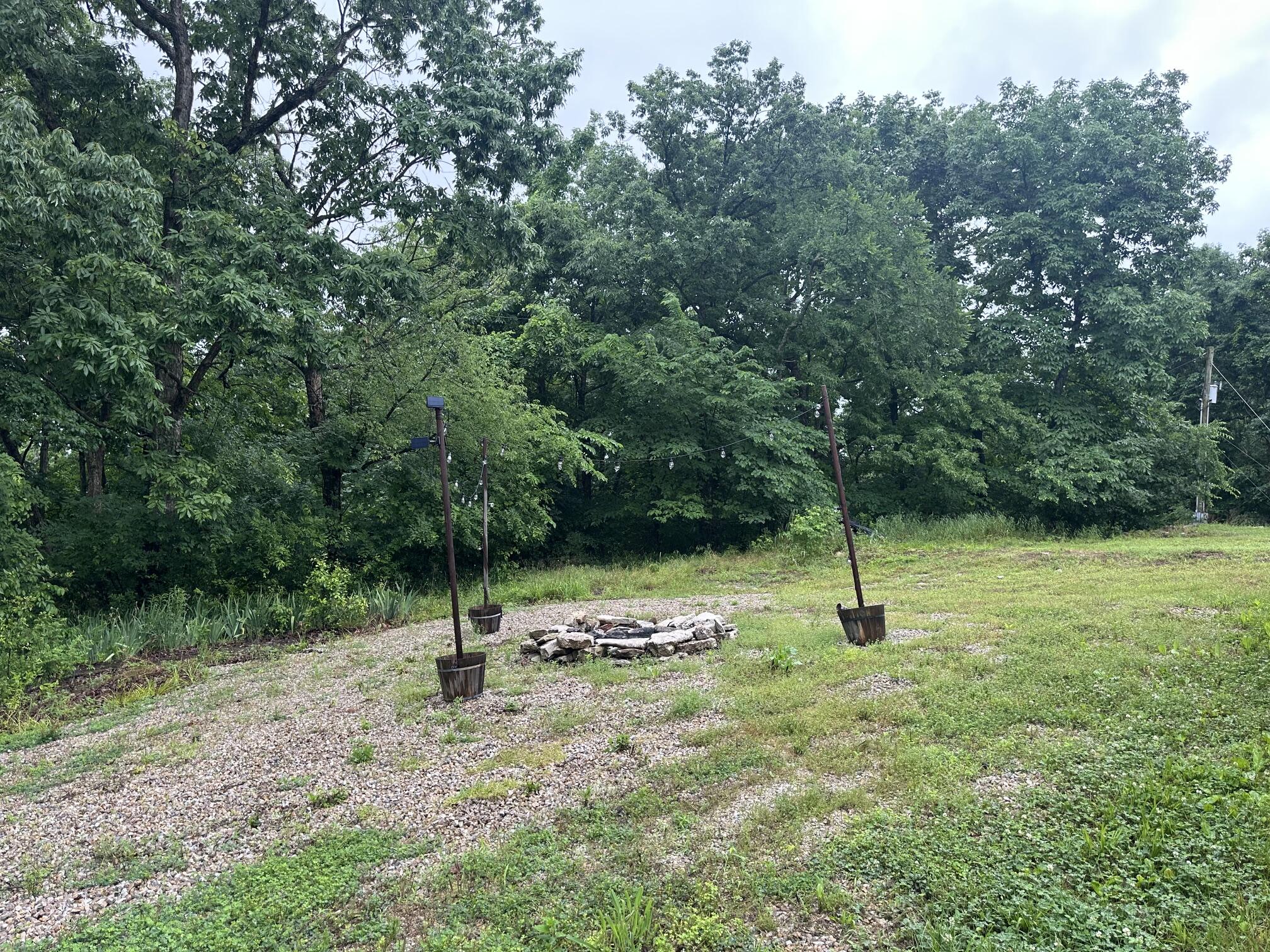 18611 Farm Road 2107 Property Photo 2