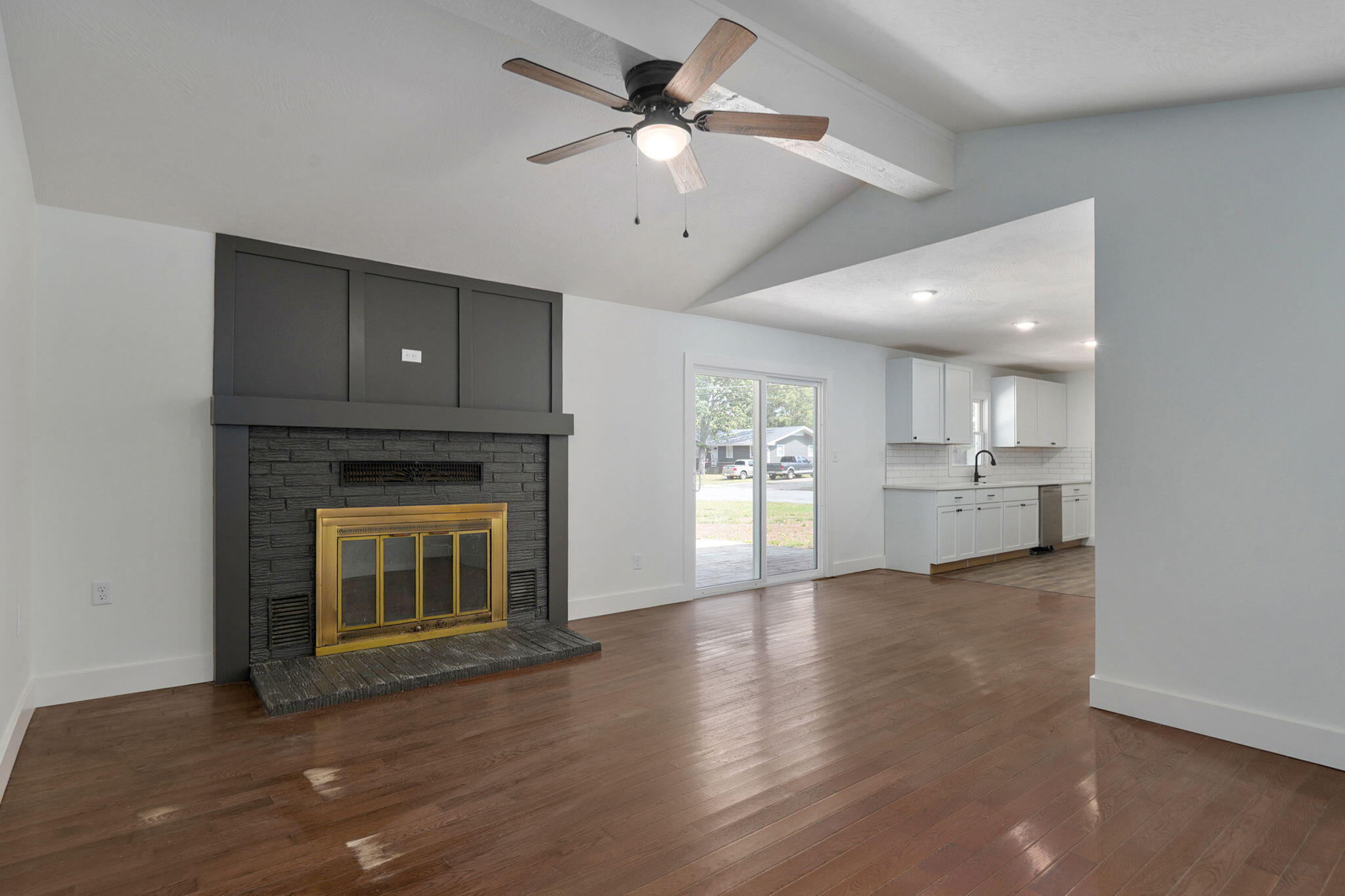 1025 West Vancouver Street Property Photo 12