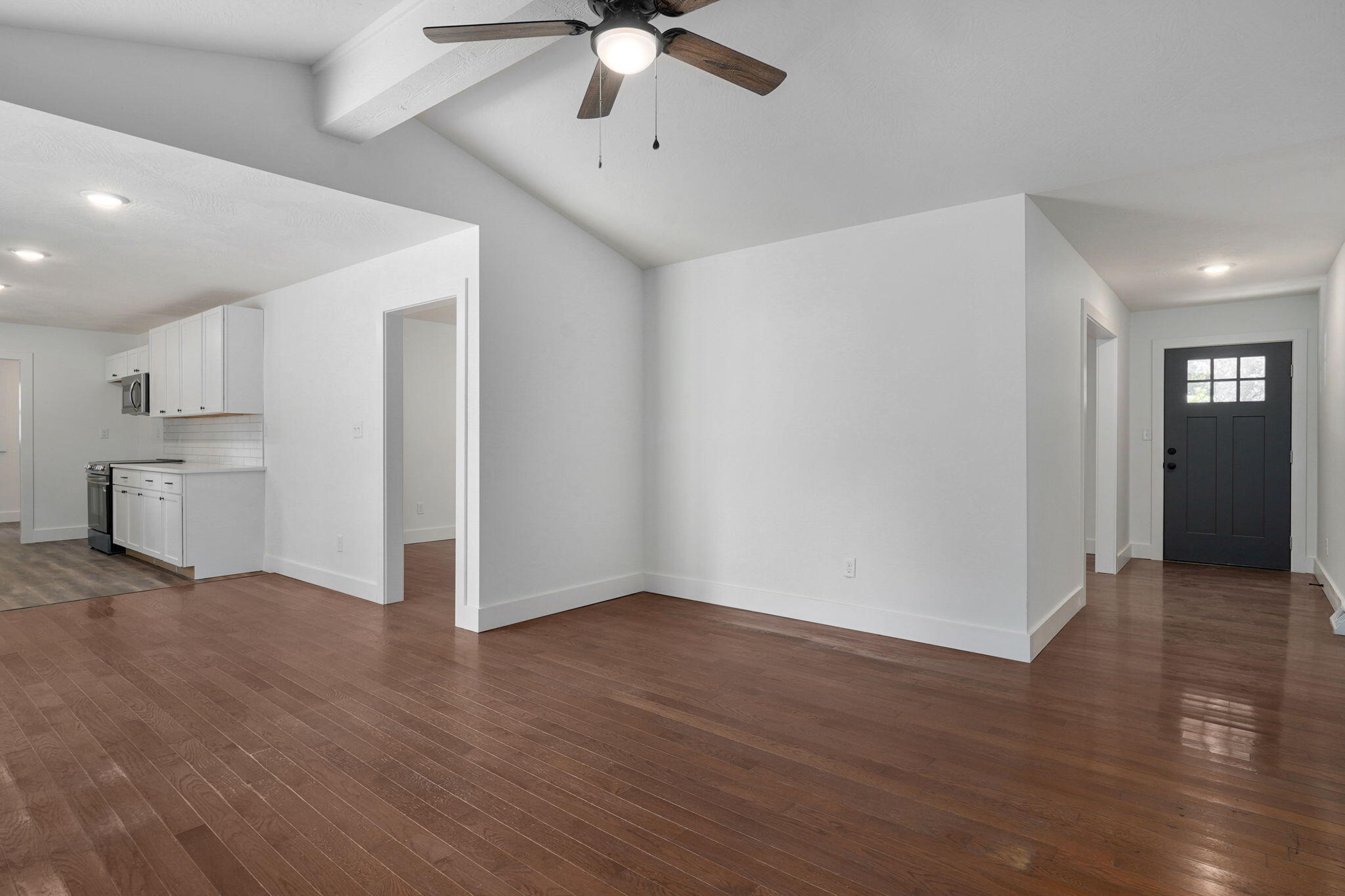 1025 West Vancouver Street Property Photo 15
