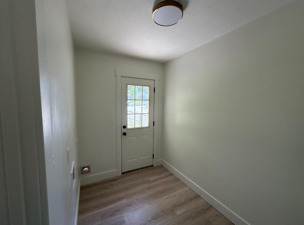 928 Walnut Lawn Court Property Photo 13