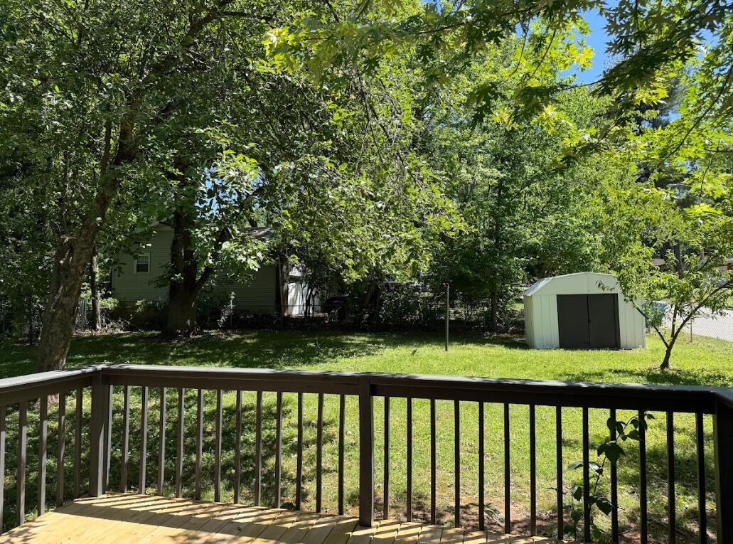 928 Walnut Lawn Court Property Photo 24