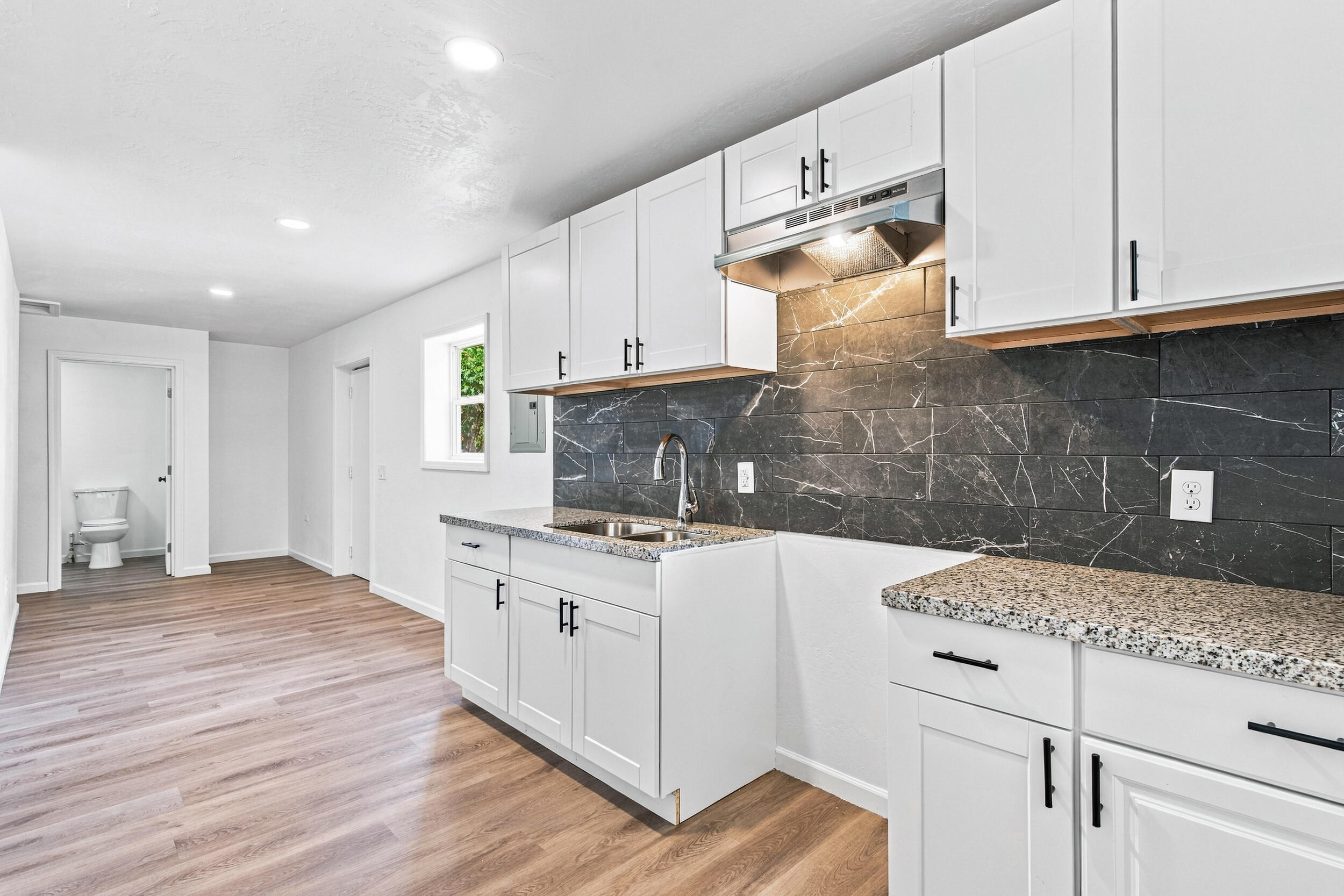 313 North Spruce Street Property Photo 46
