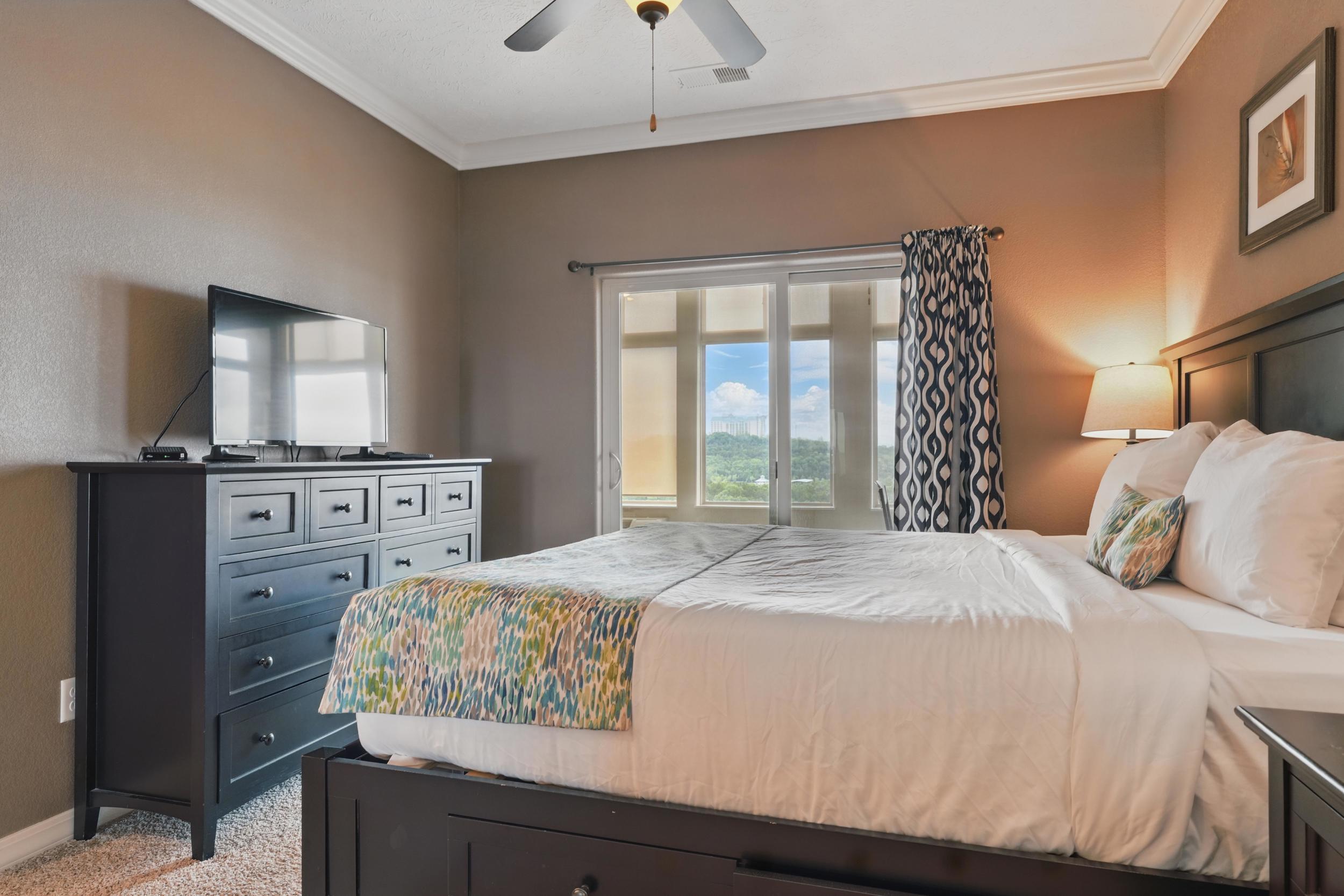 200 Majestic Drive 1-208 Property Photo 24