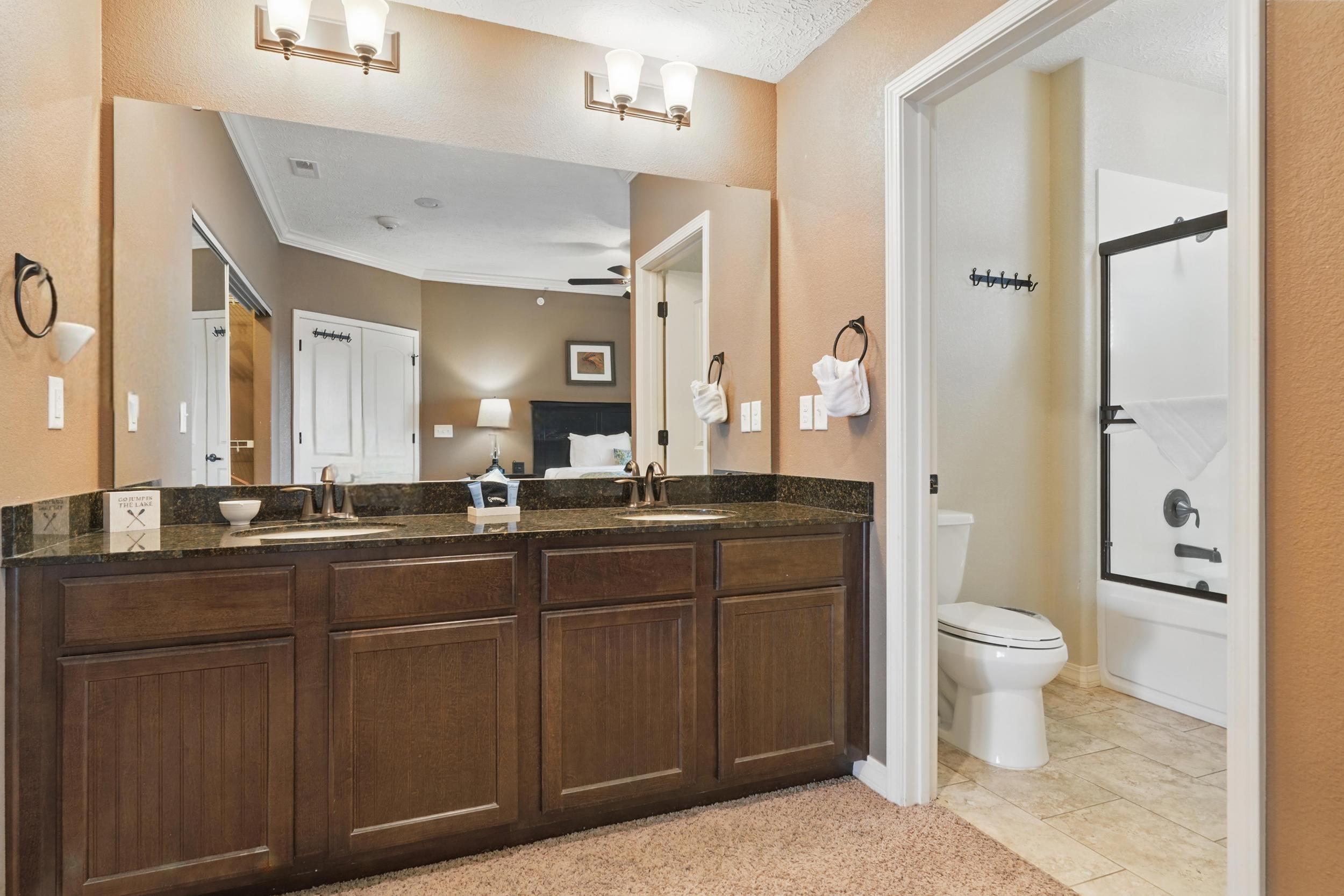 200 Majestic Drive 1-208 Property Photo 28