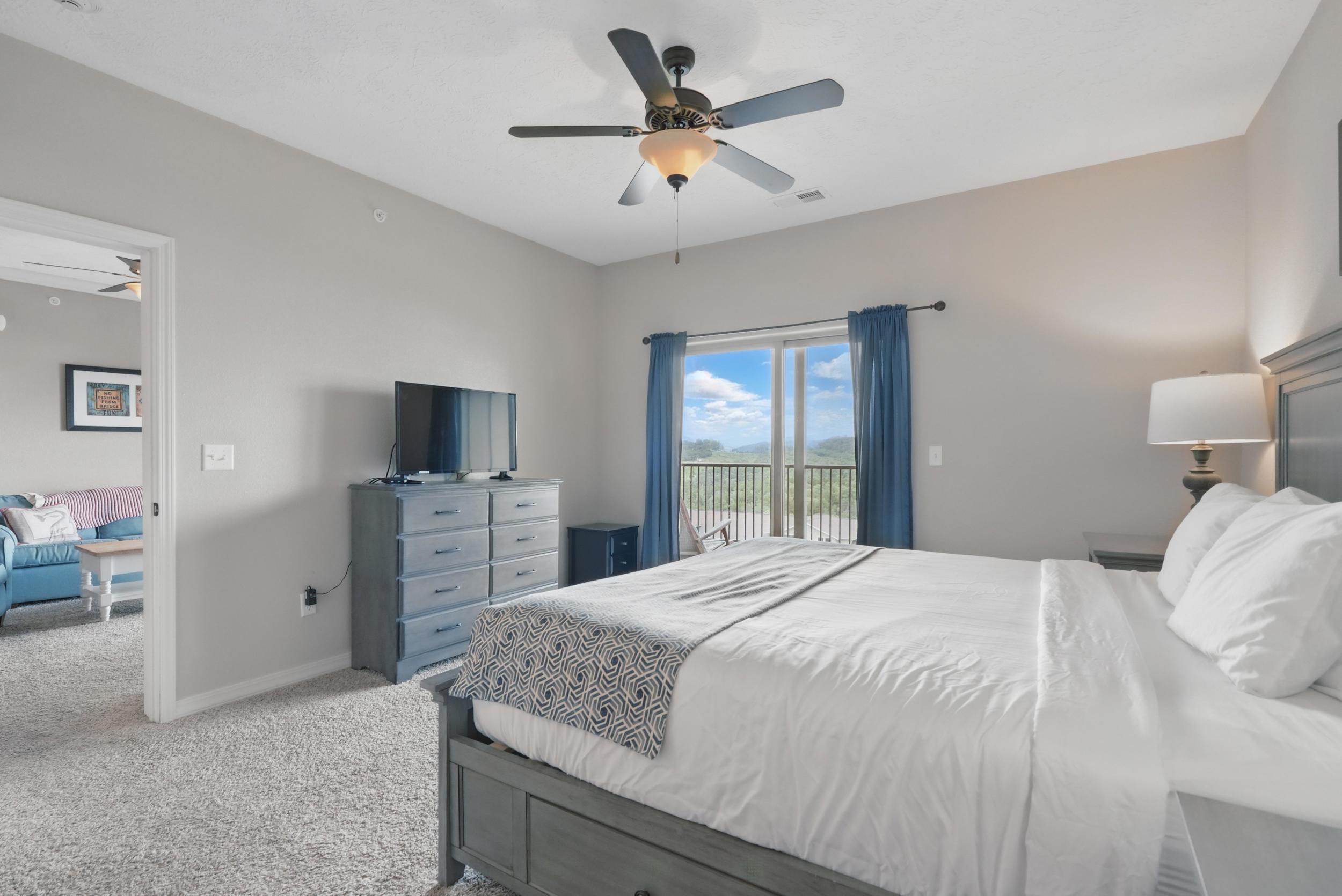 200 Majestic Drive 1-208 Property Photo 33