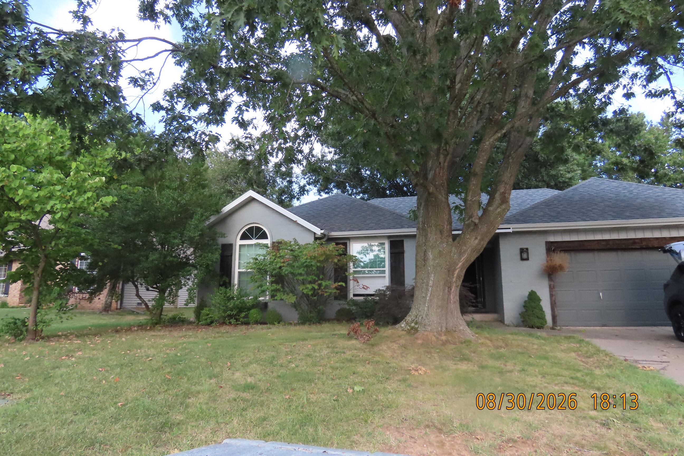 5670 South Jefferson Avenue Property Photo 1