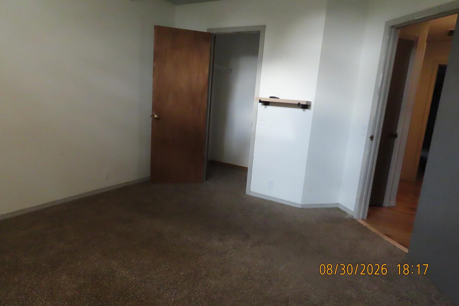 5670 South Jefferson Avenue Property Photo 4