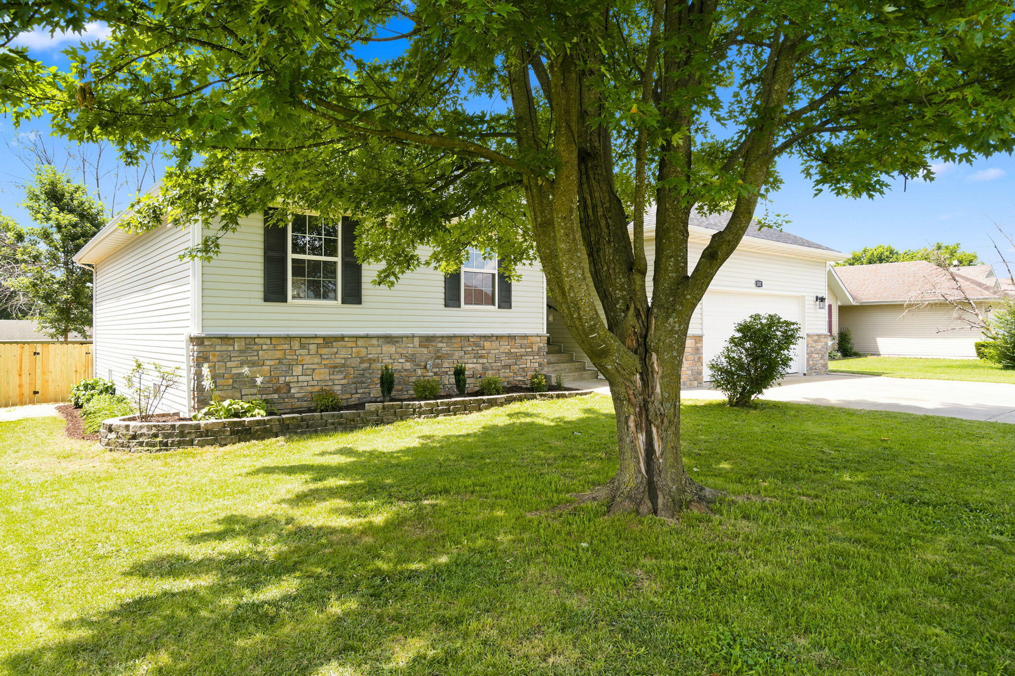 203 Penzance Street Property Photo 3