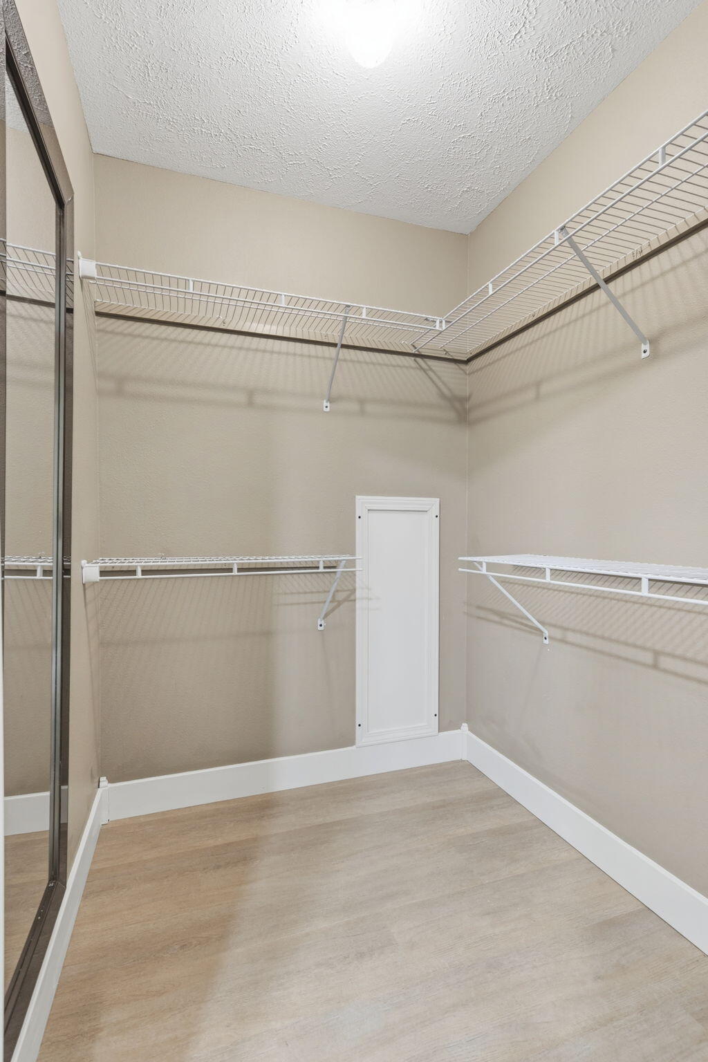 203 Penzance Street Property Photo 25