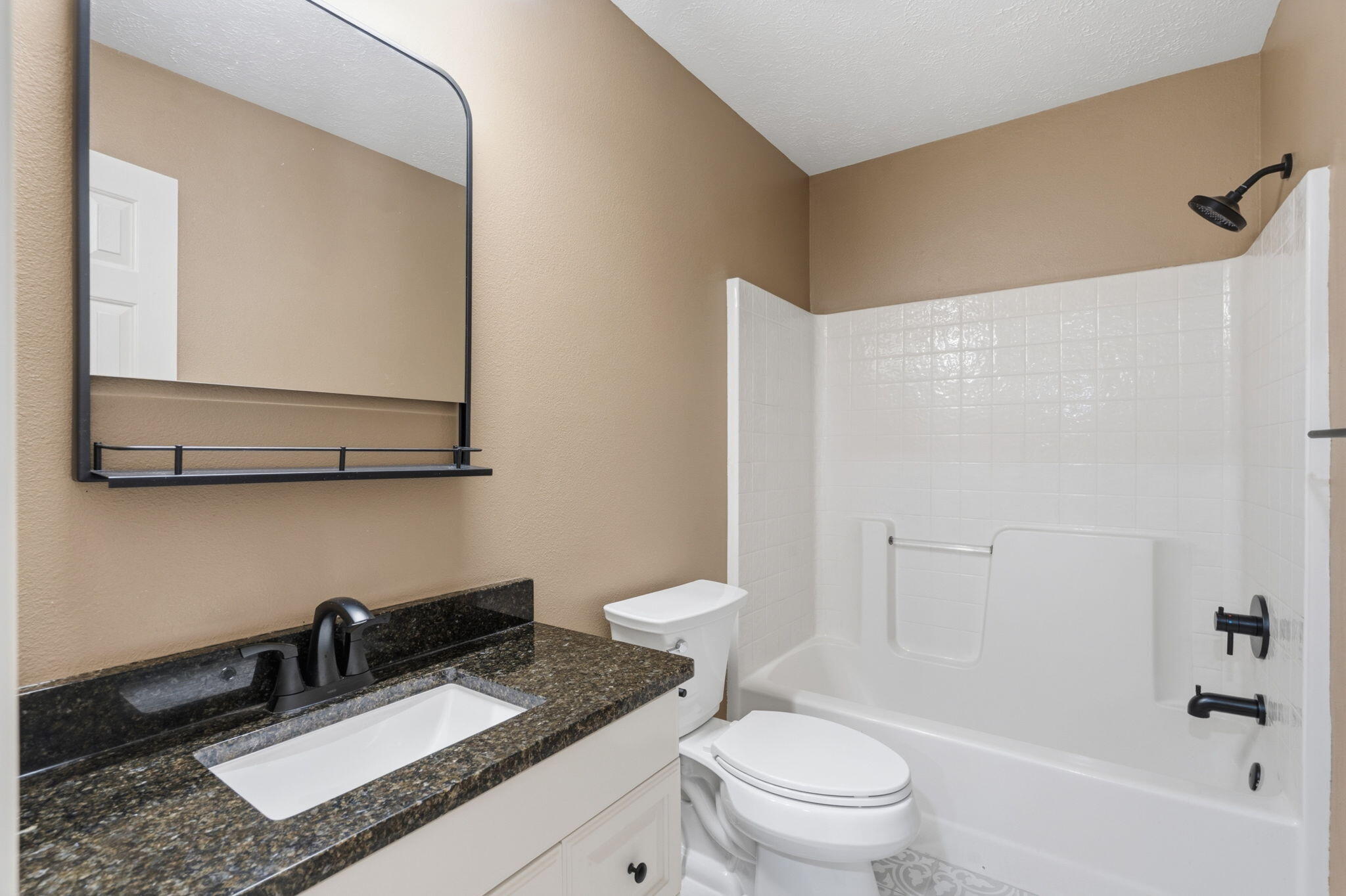203 Penzance Street Property Photo 29