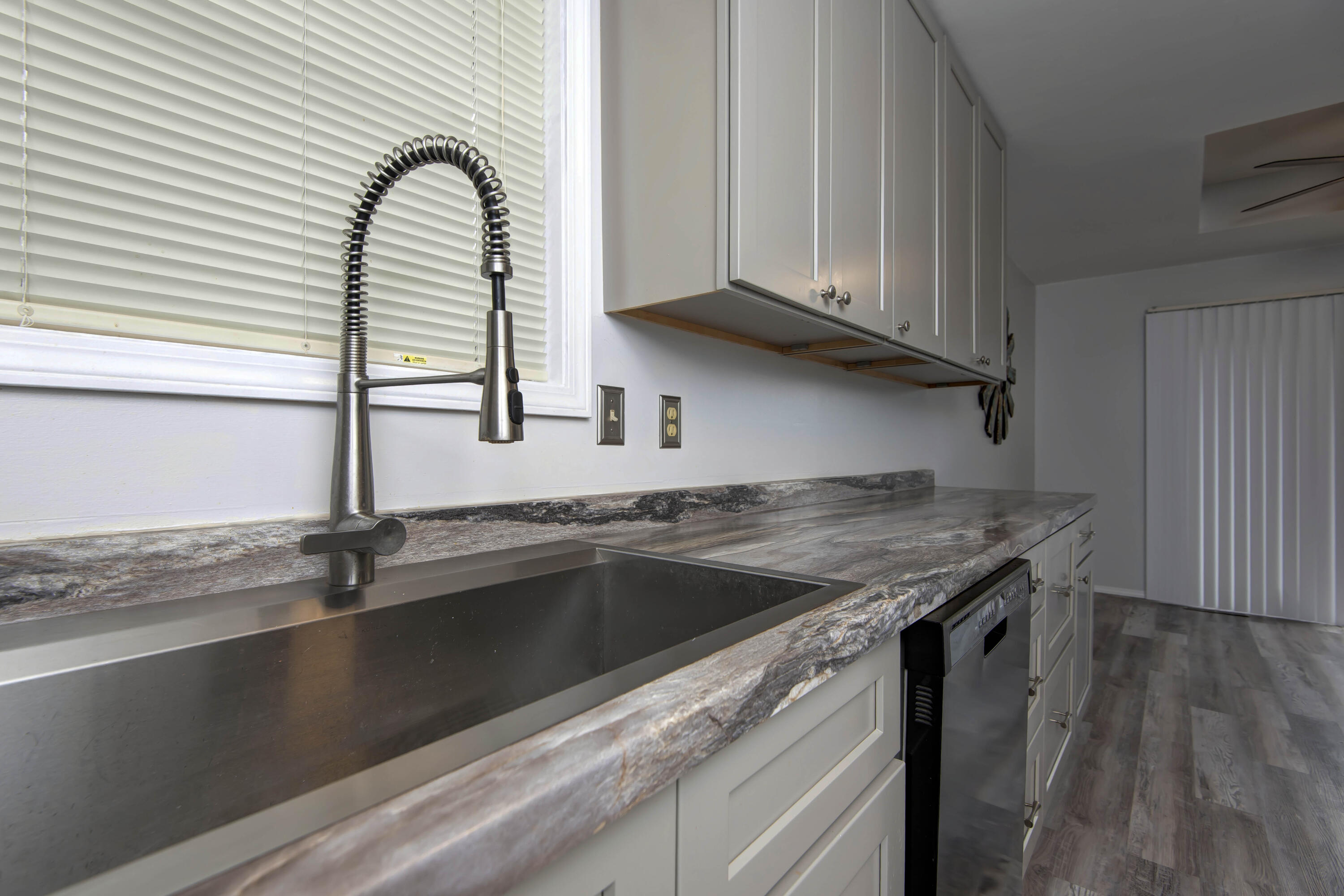 4626 South Falcon Court Property Photo 12