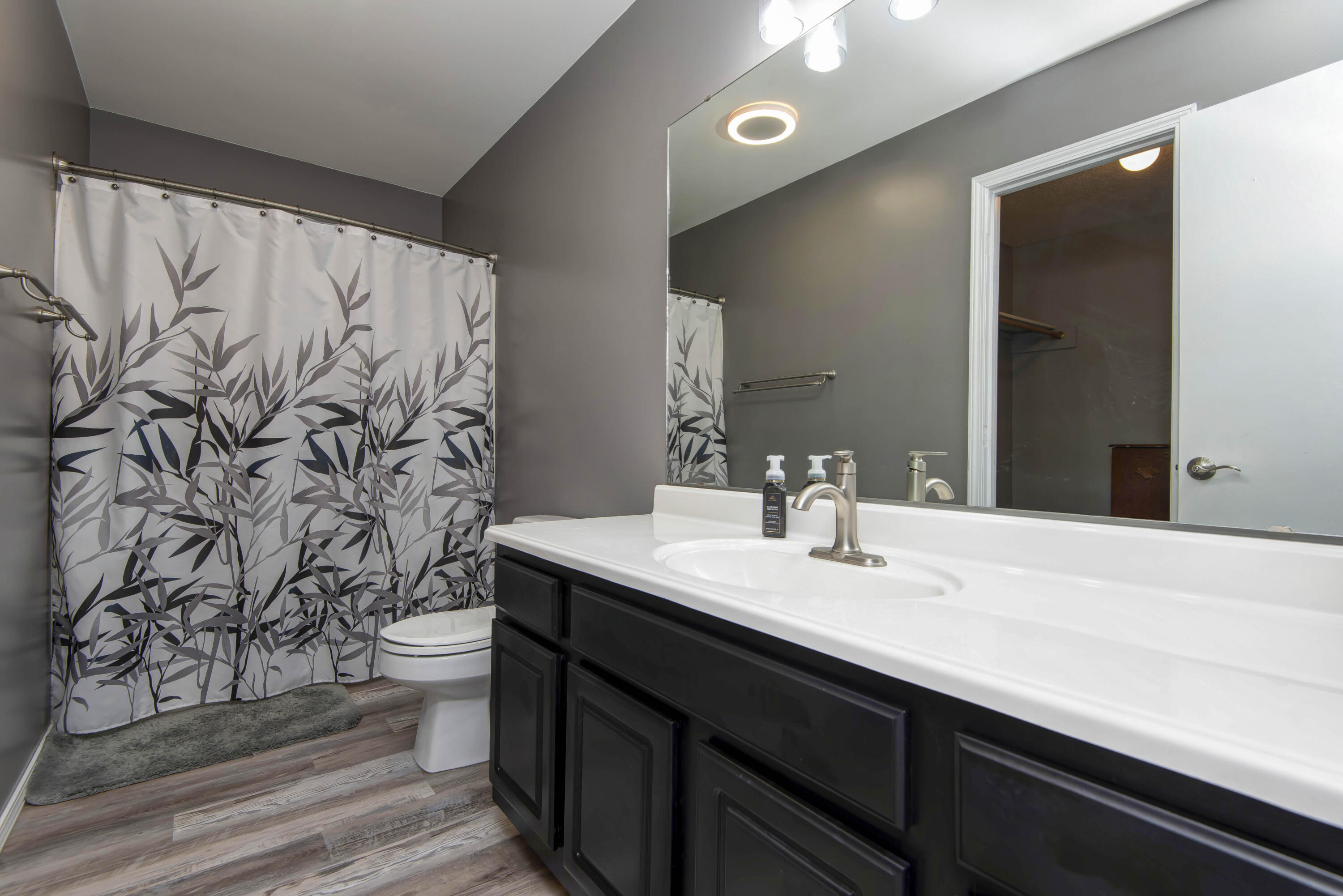 4626 South Falcon Court Property Photo 17