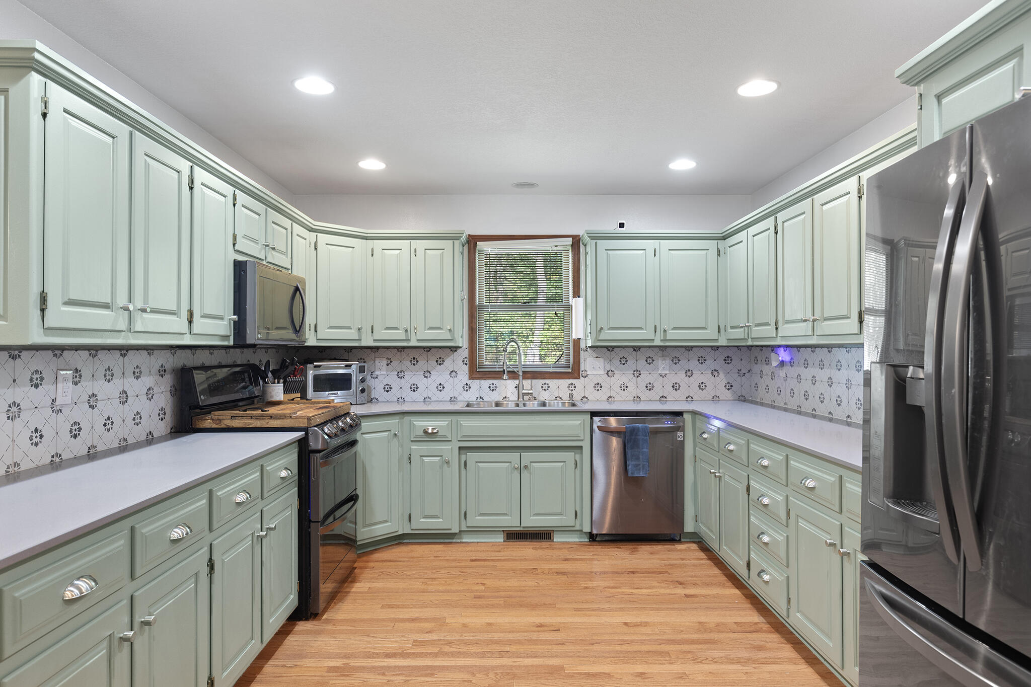10176 Timberline Circle Property Photo 9