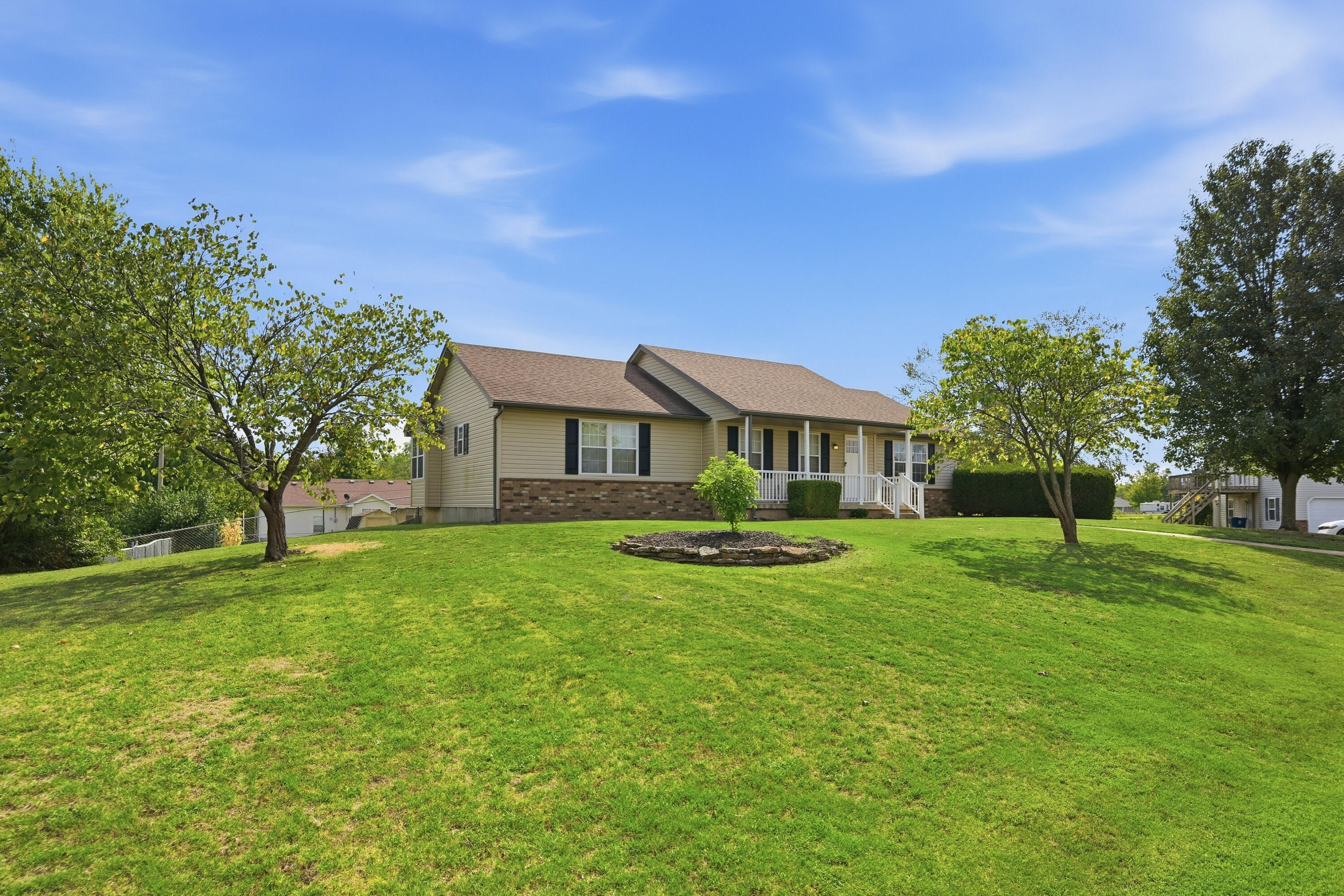1421 Van Winkle Street Property Photo 1