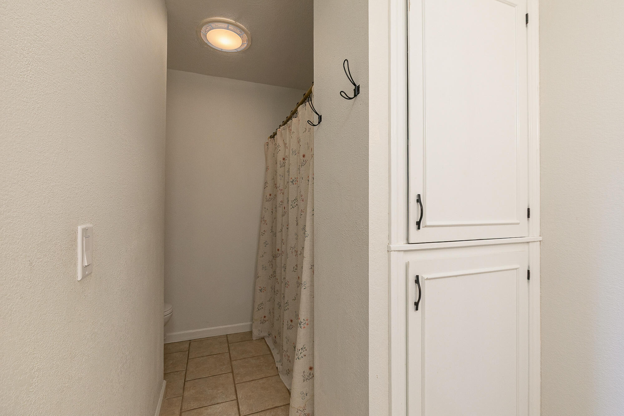 1128 East 425th Road Property Photo 39