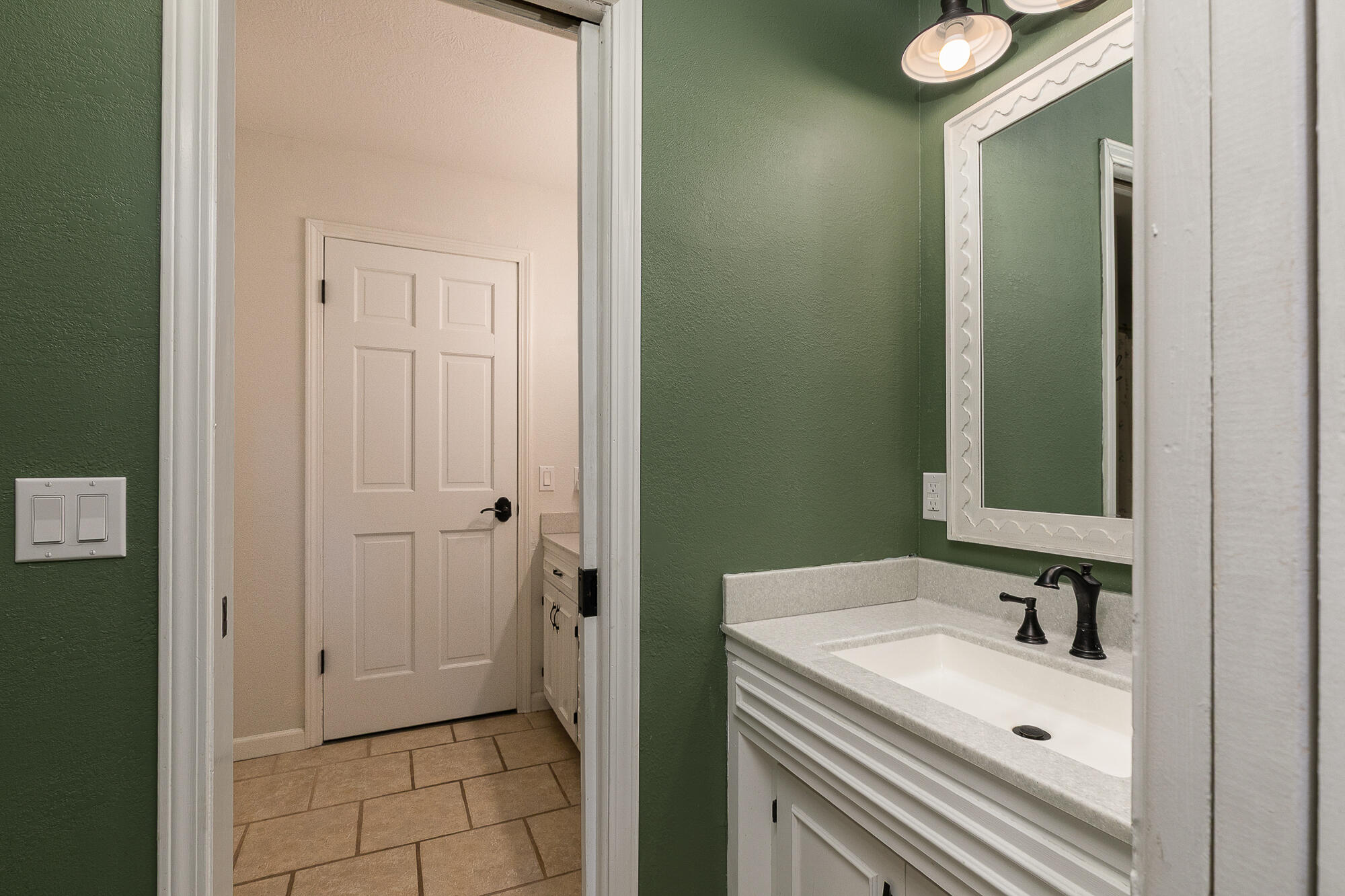 1128 East 425th Road Property Photo 40
