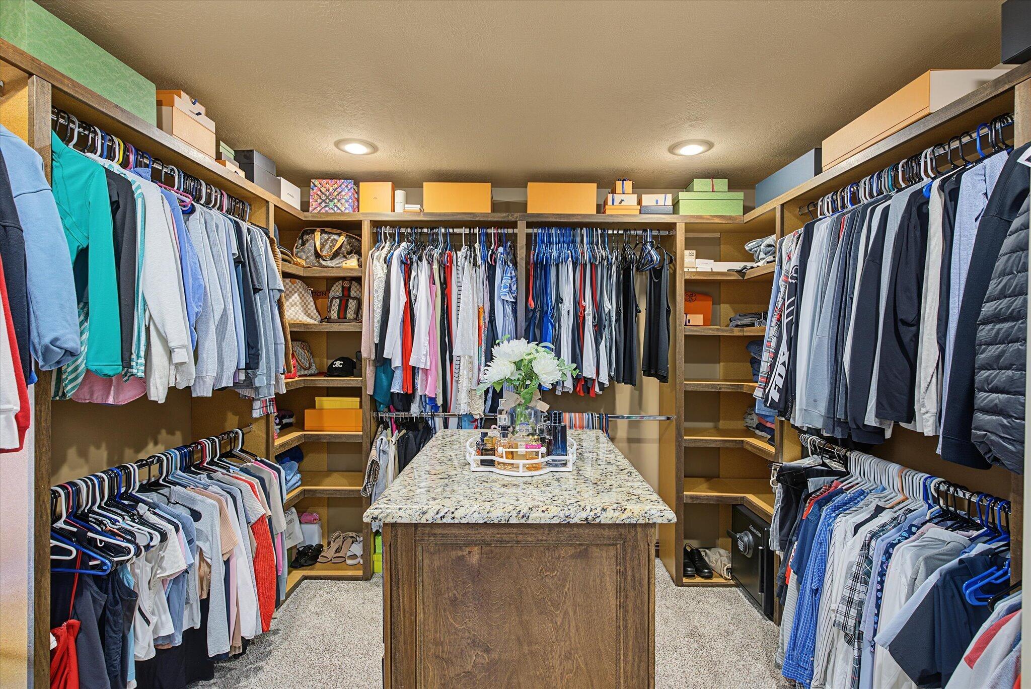 6202 South Meadowview Drive Property Photo 36