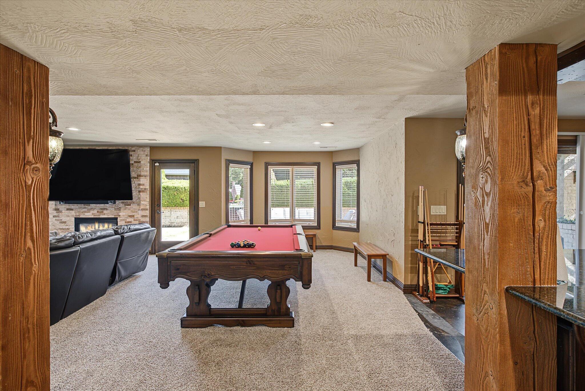 6202 South Meadowview Drive Property Photo 47