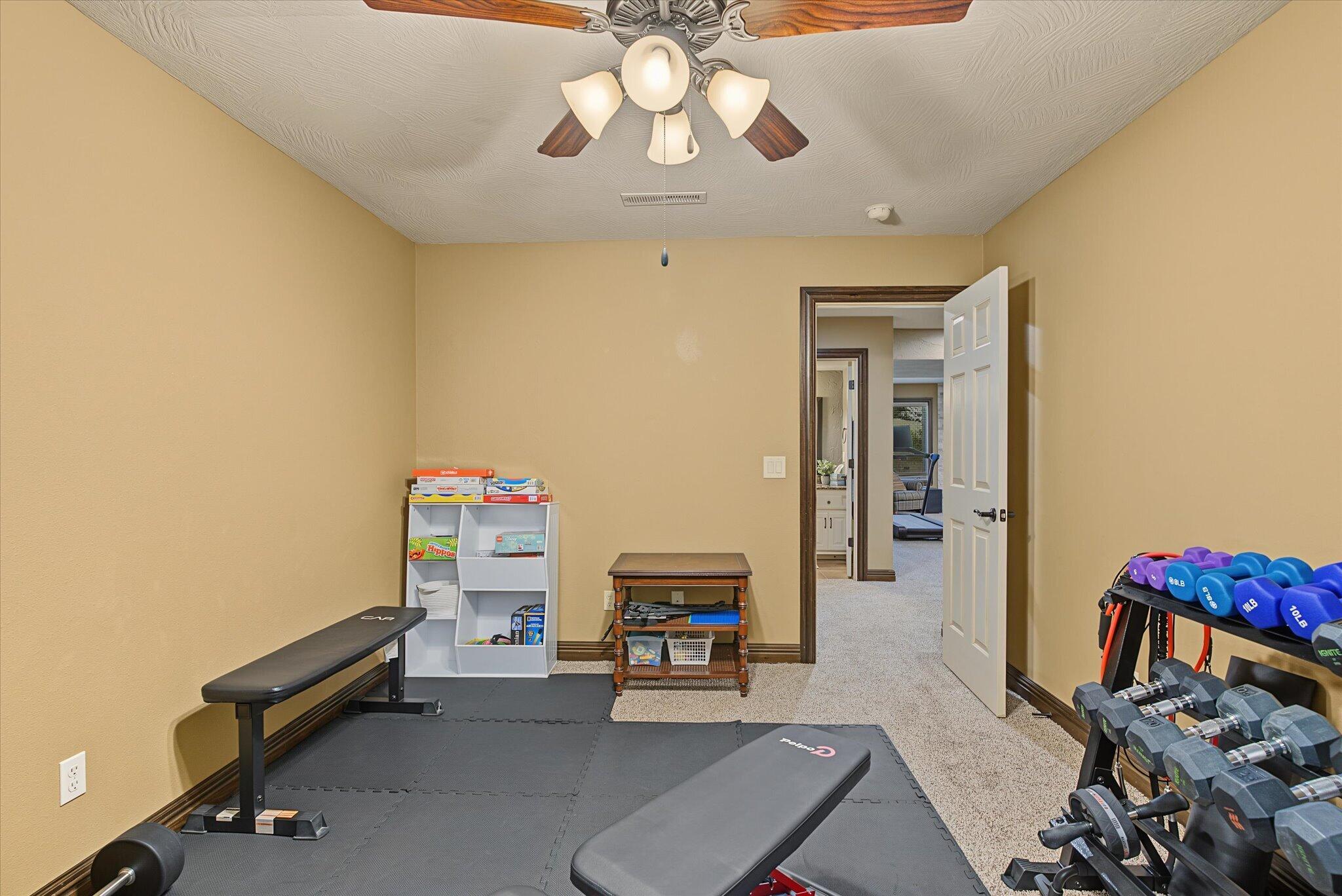 6202 South Meadowview Drive Property Photo 53