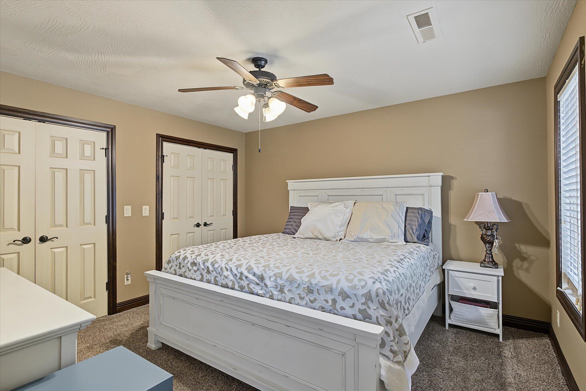 6202 South Meadowview Drive Property Photo 54