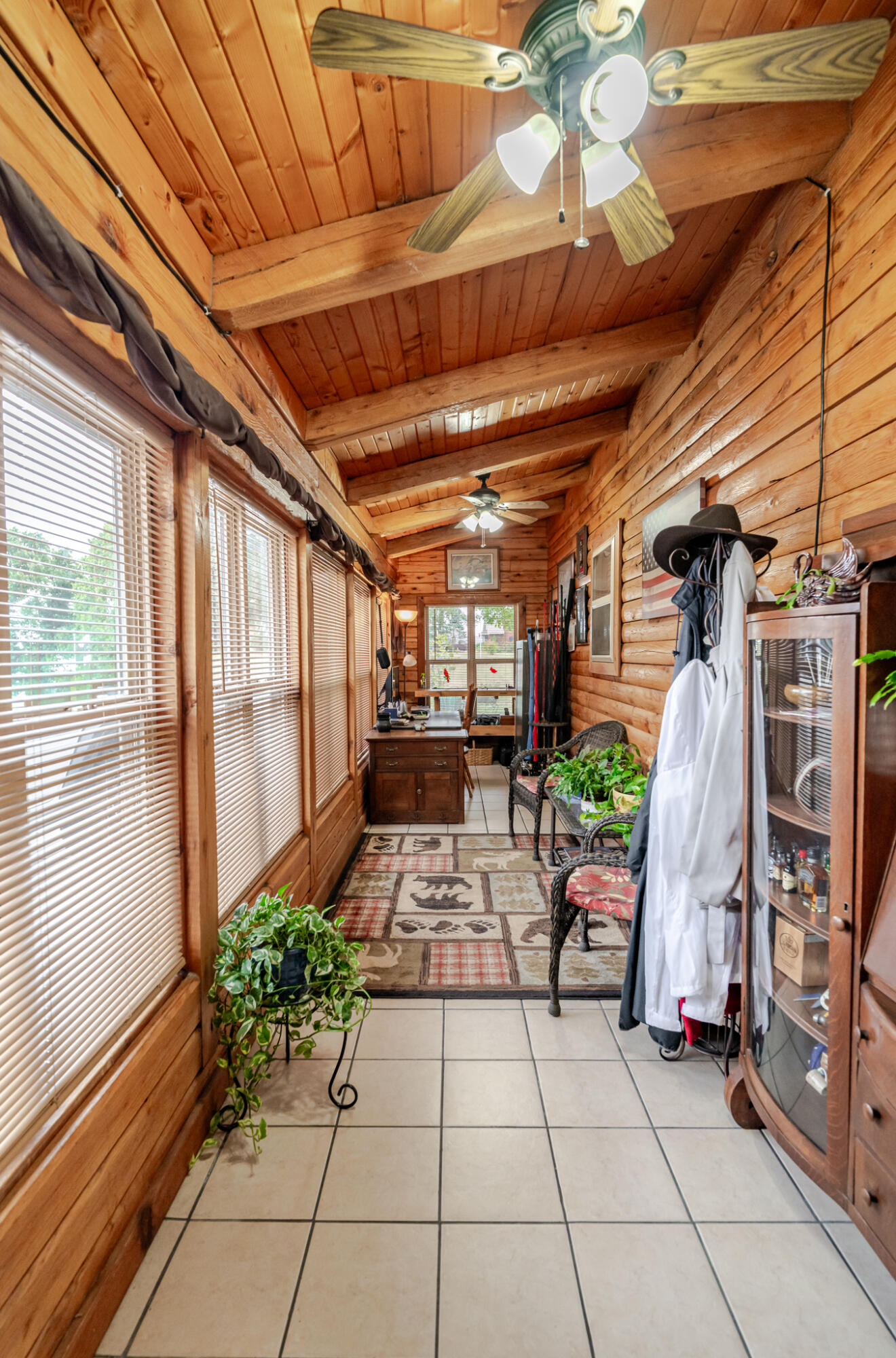 11028 Farm Road 2020 Property Photo 13