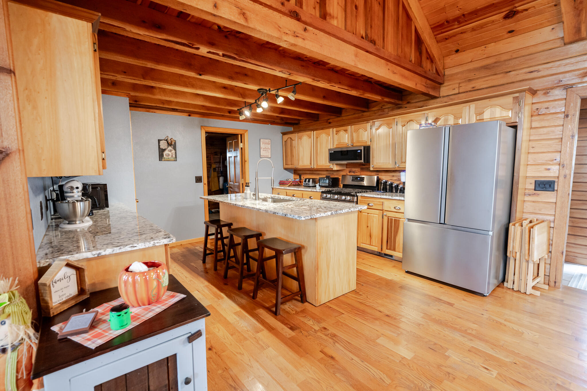 11028 Farm Road 2020 Property Photo 21