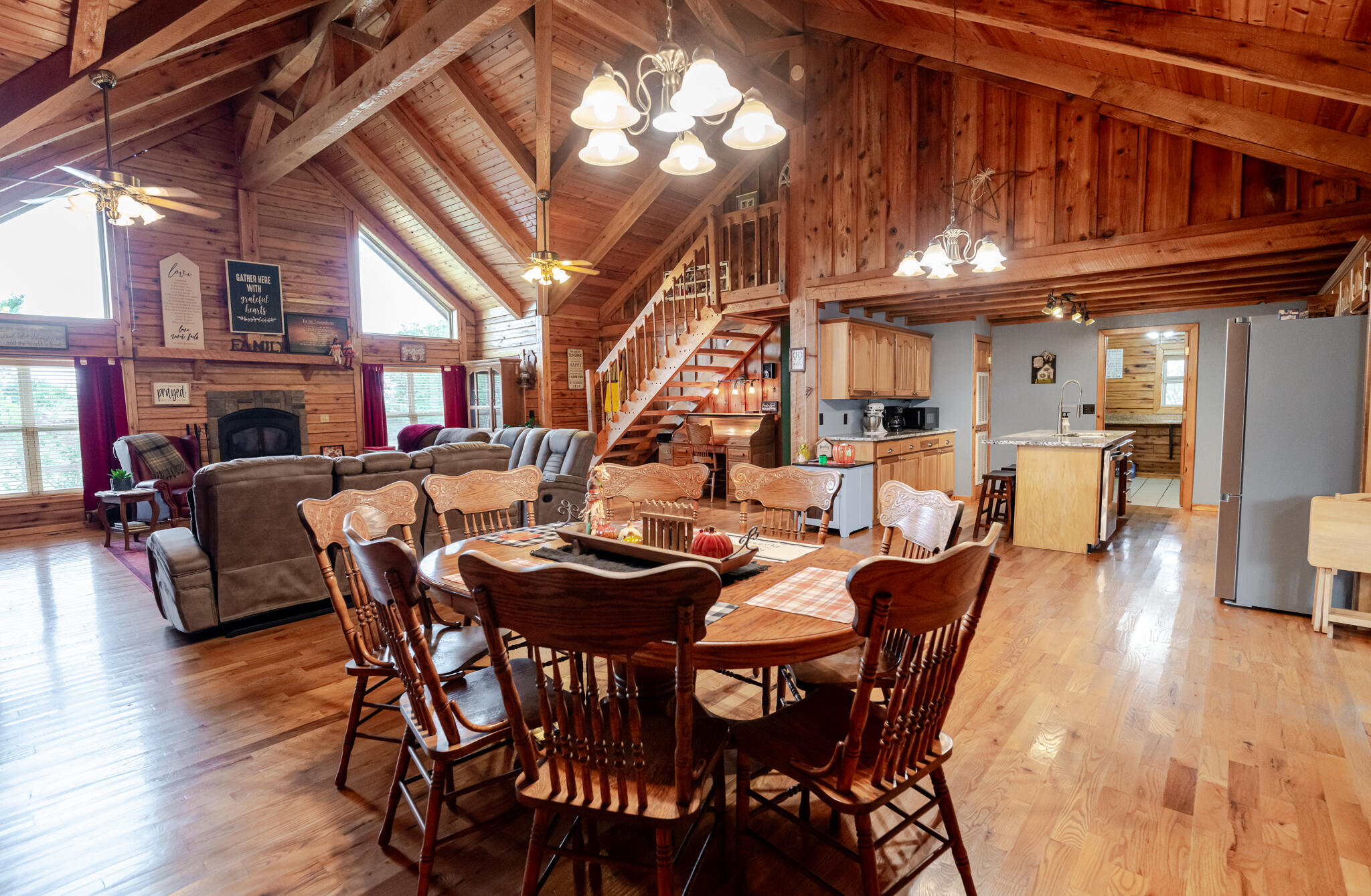 11028 Farm Road 2020 Property Photo 26
