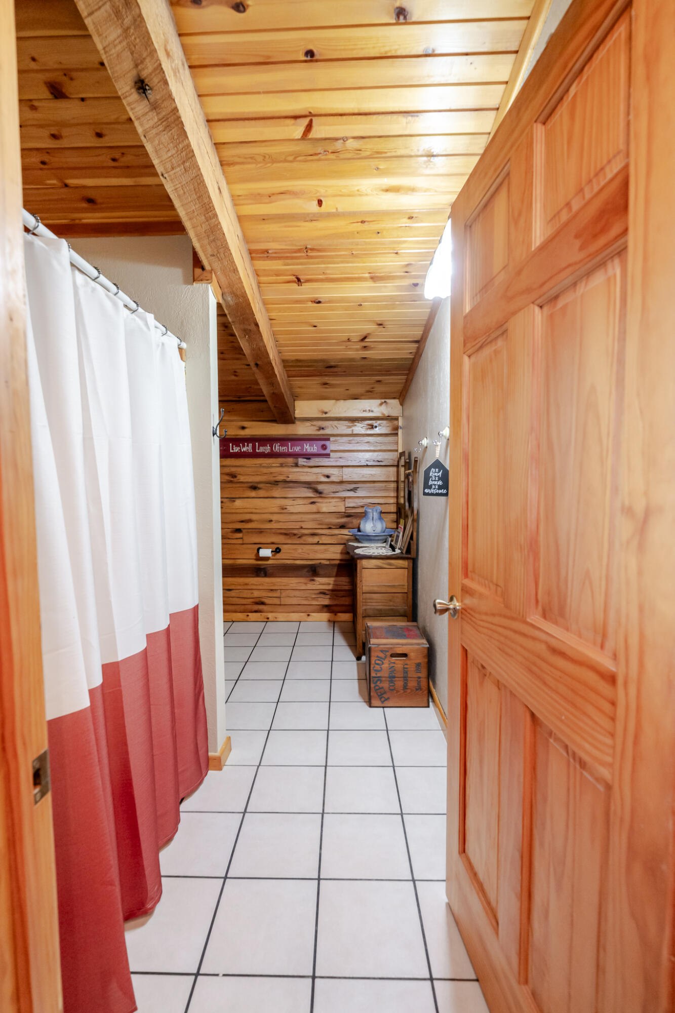 11028 Farm Road 2020 Property Photo 46