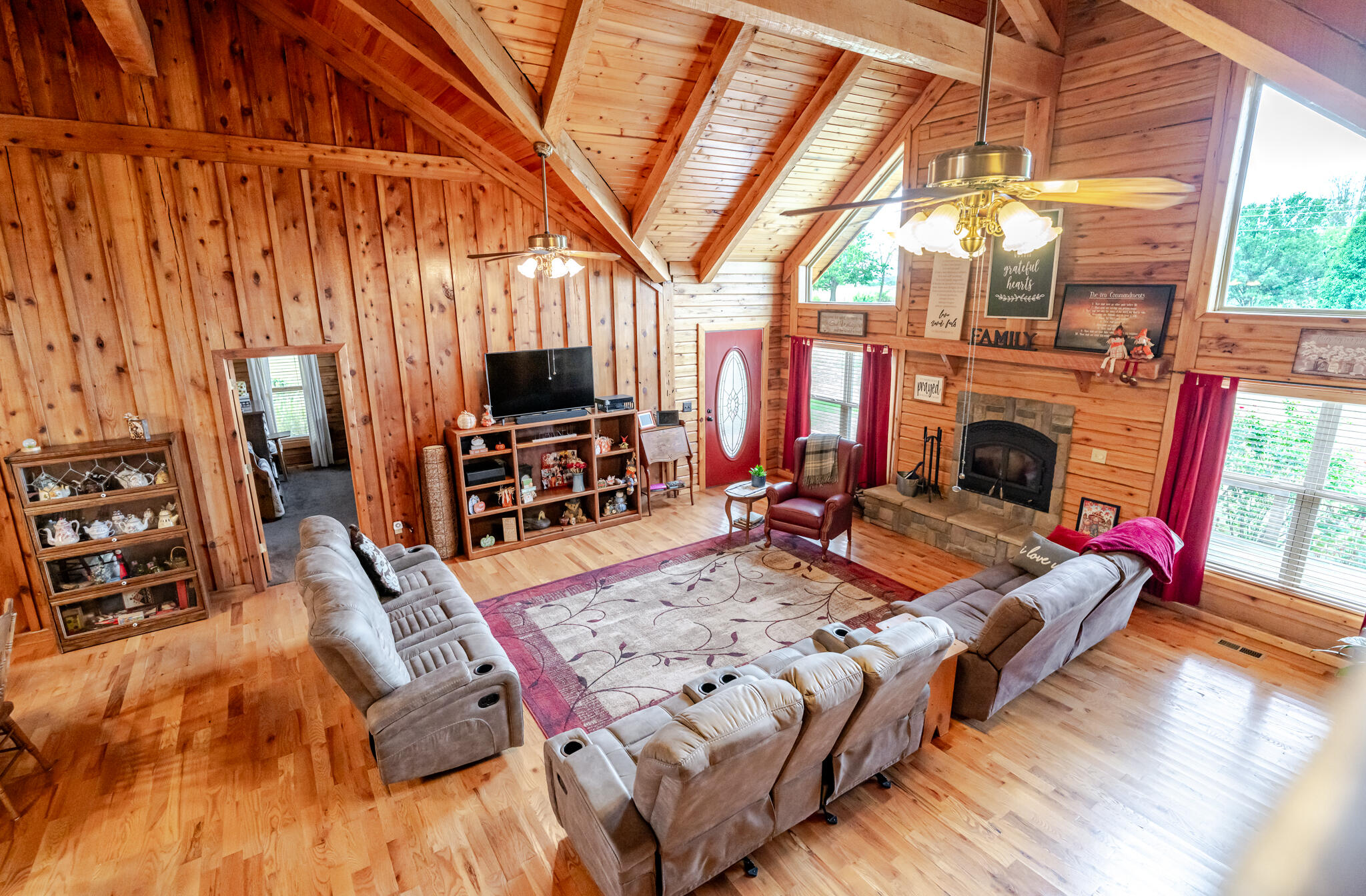 11028 Farm Road 2020 Property Photo 51