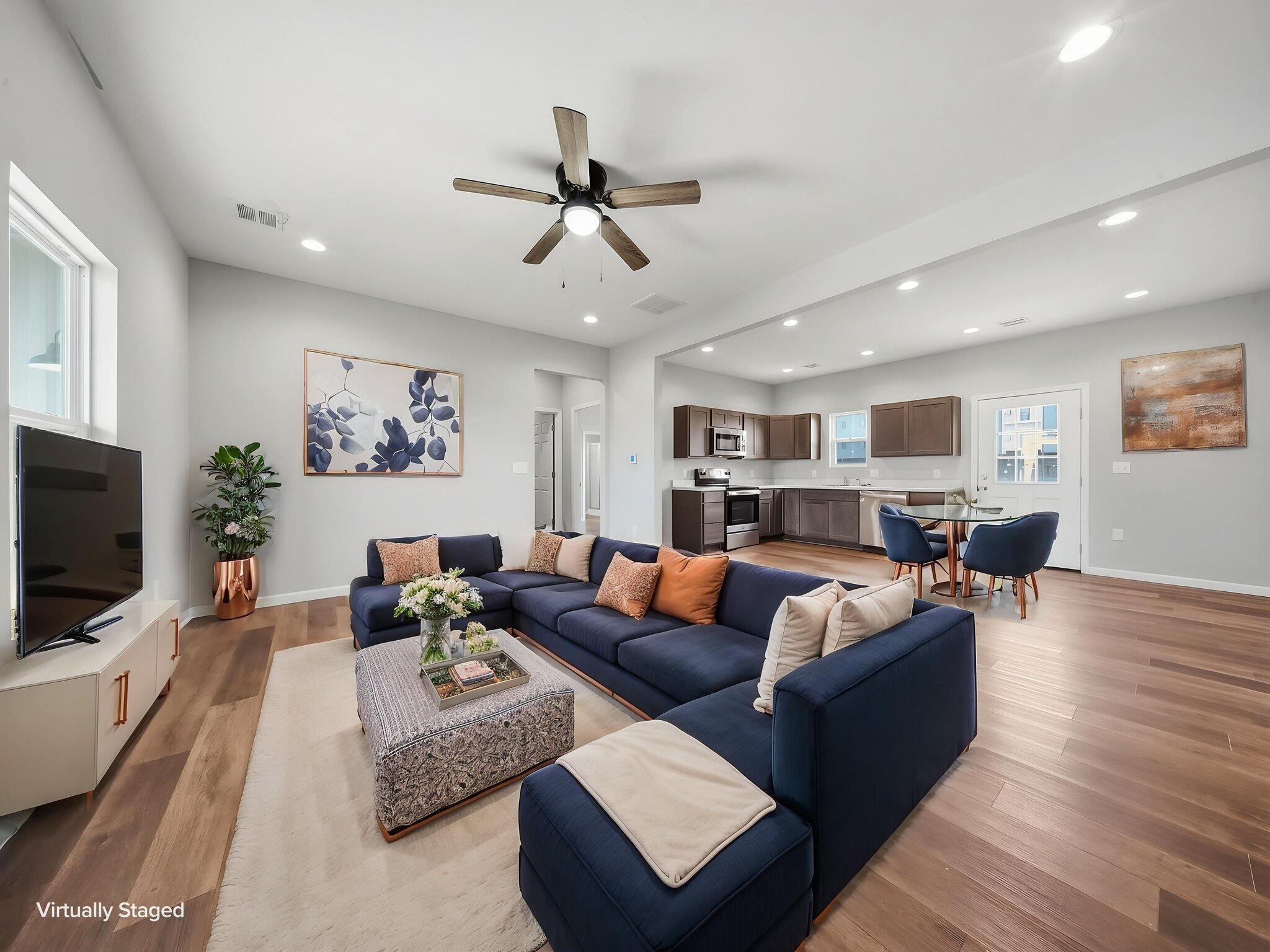 103 West Bluegrass Street Property Photo 6