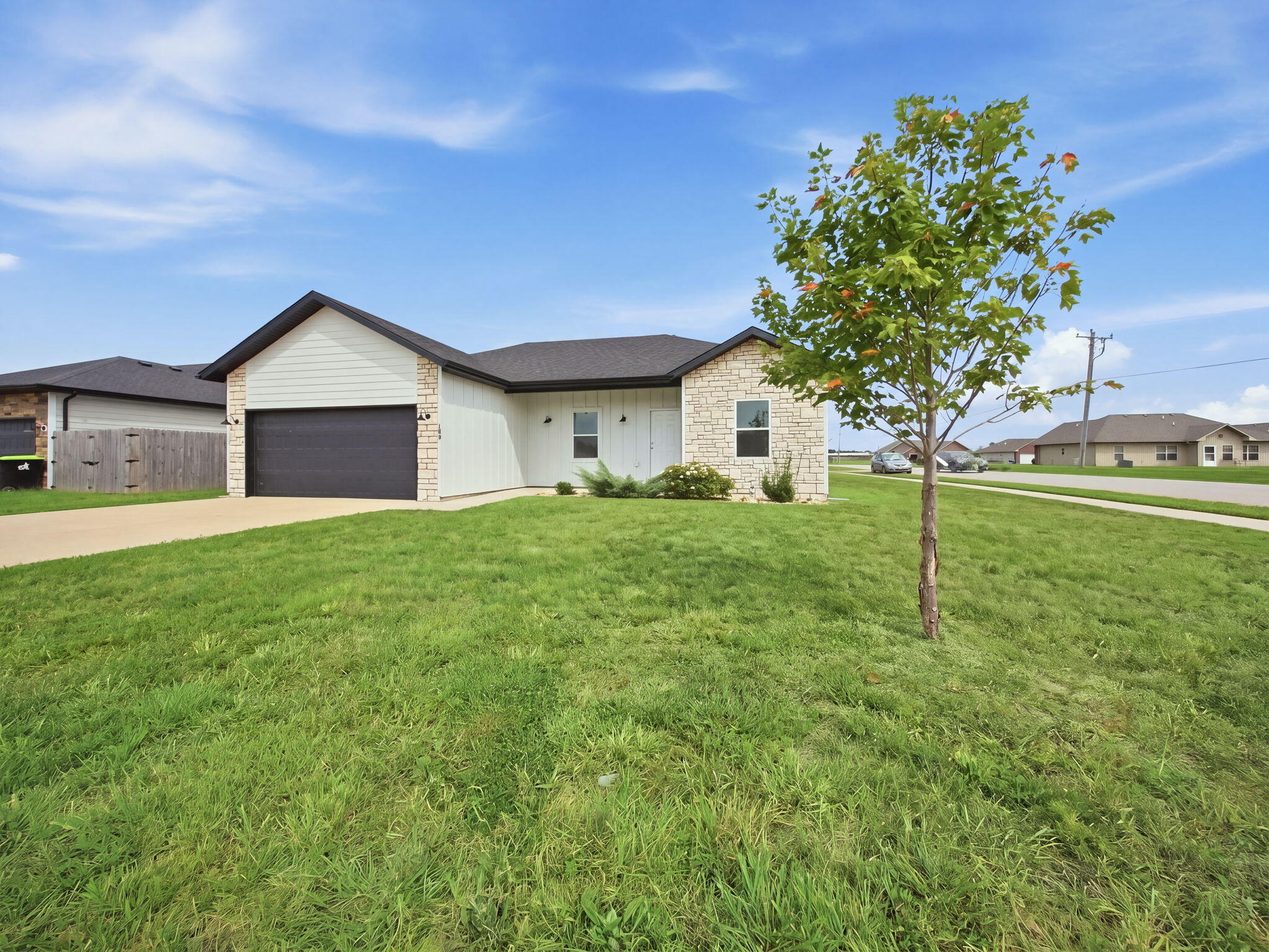 103 West Bluegrass Street Property Photo 26
