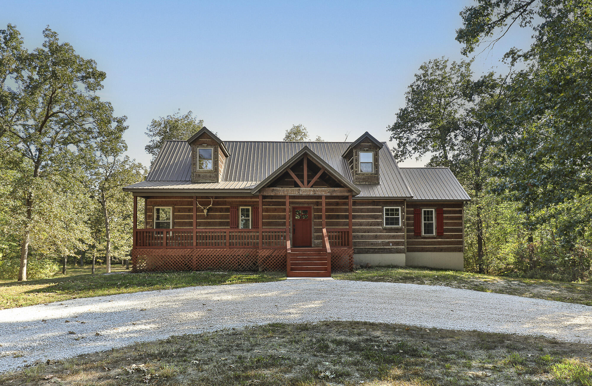 1556 East 464th Road Property Photo 3