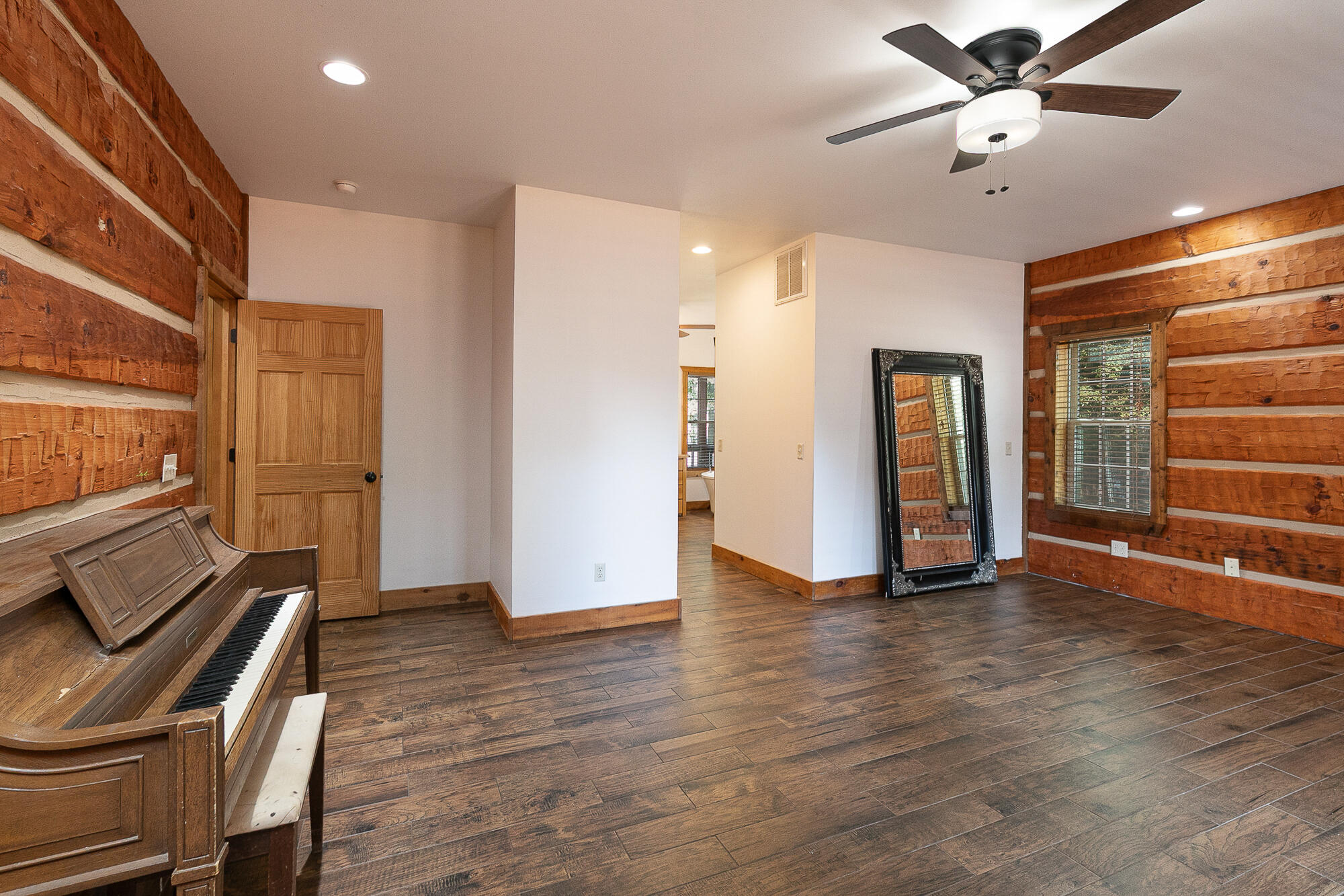 1556 East 464th Road Property Photo 17
