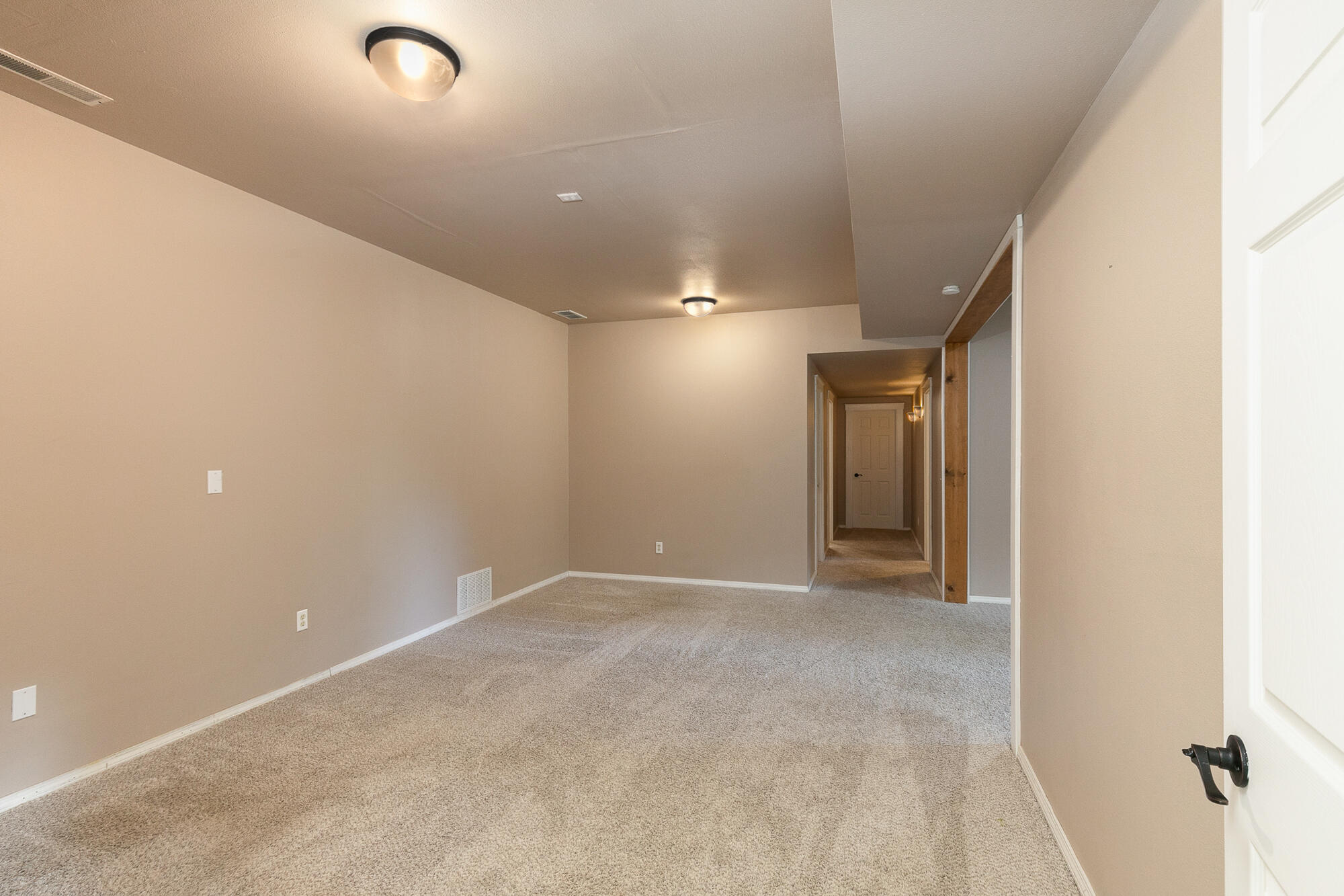1556 East 464th Road Property Photo 33